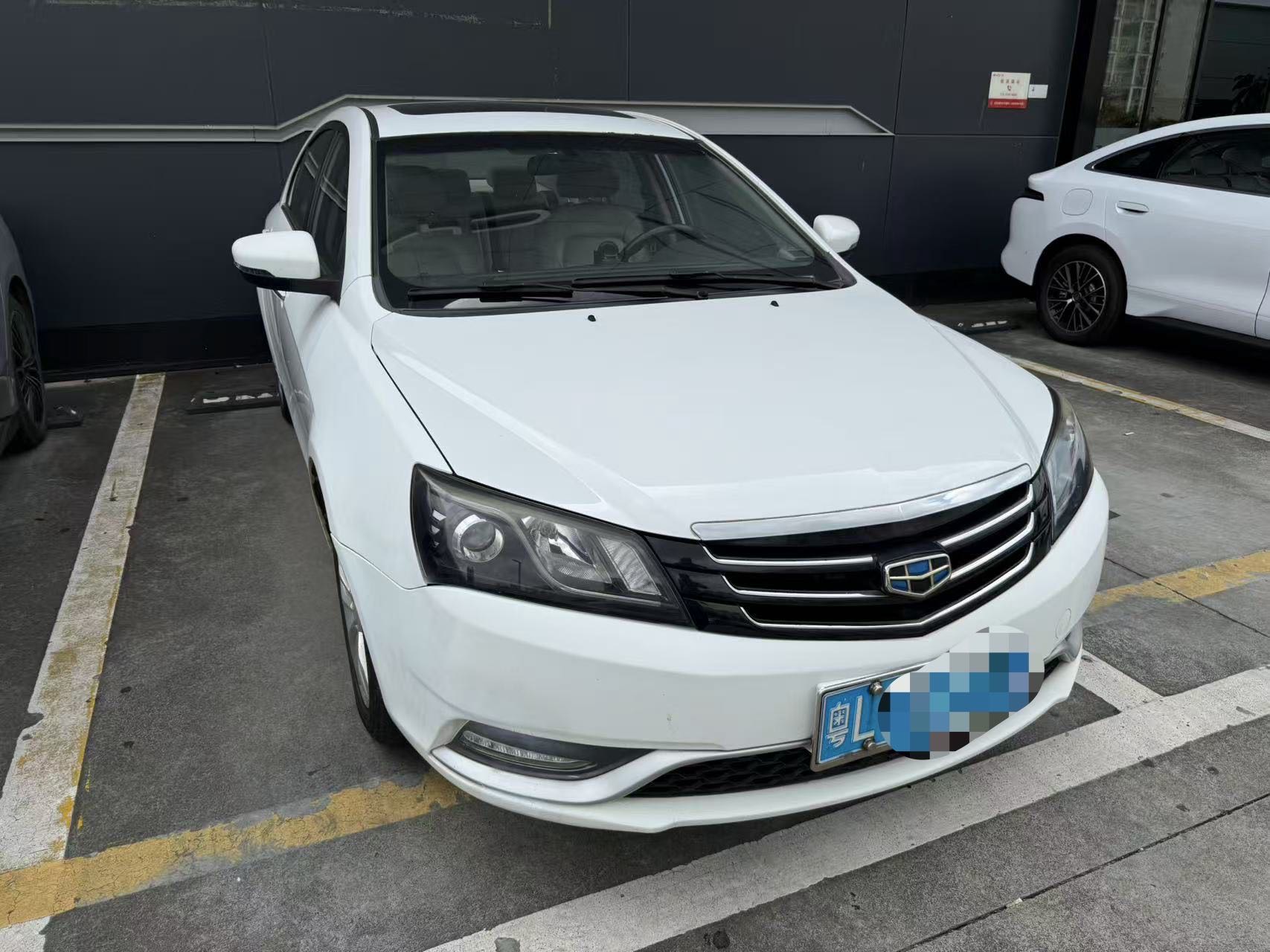 GEELY Emgrand 2014 #4 GEELY Emgrand 2014 car image #4