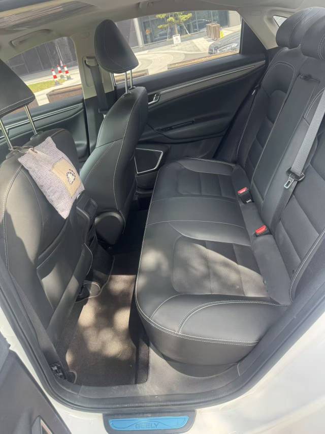 GEELY Emgrand GL 2018 car image #10