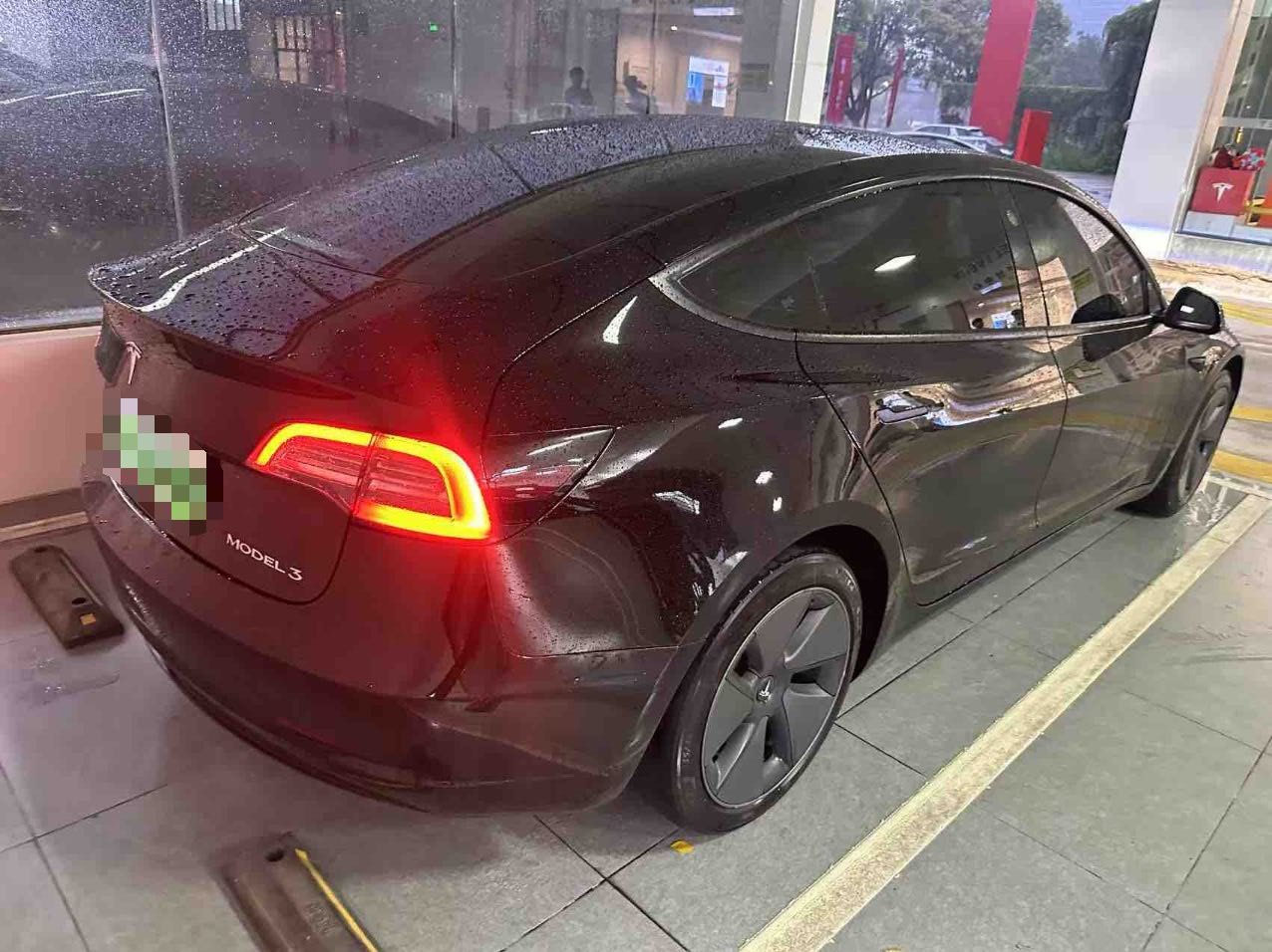 Tesla Model 3 2022 car image #7