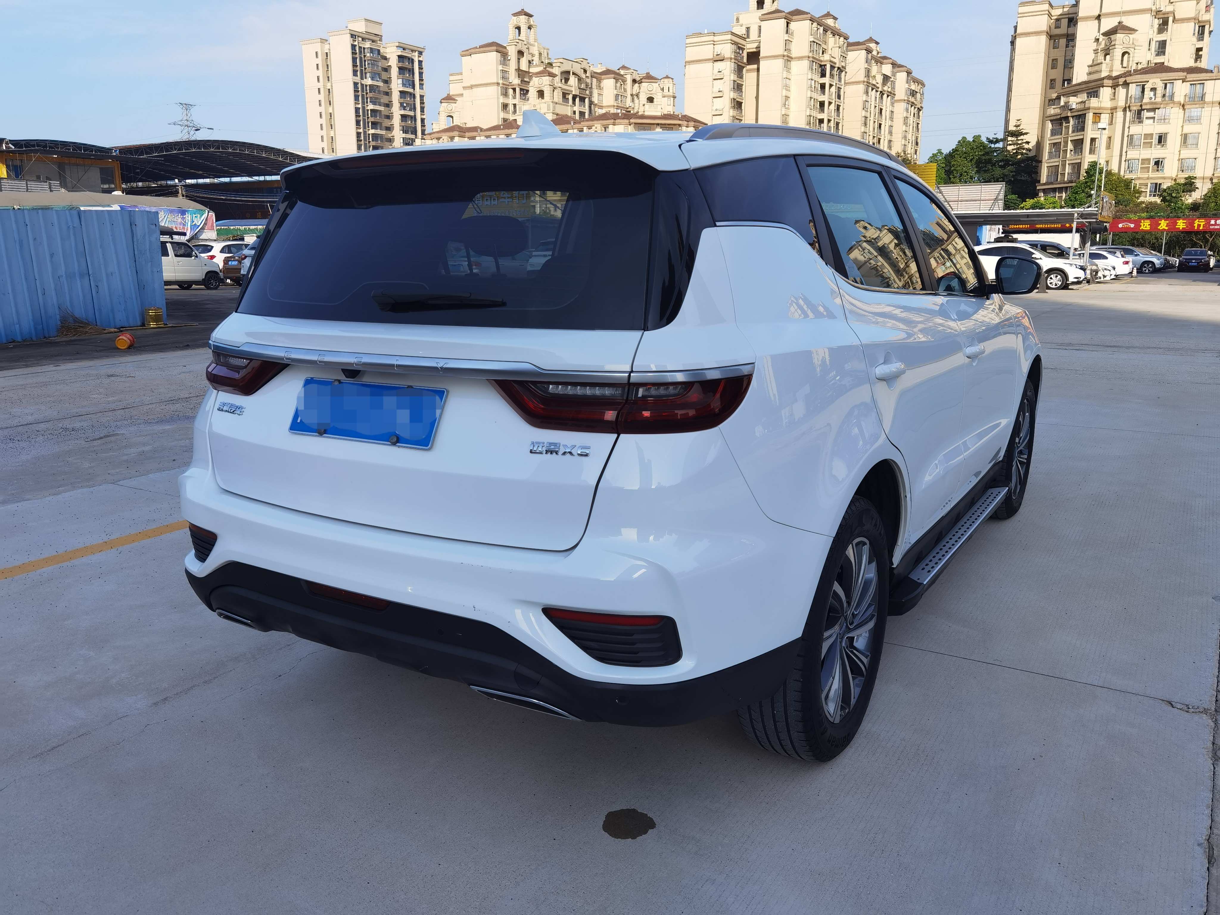 GEELY Vision X6 2020 immagine di auto #11