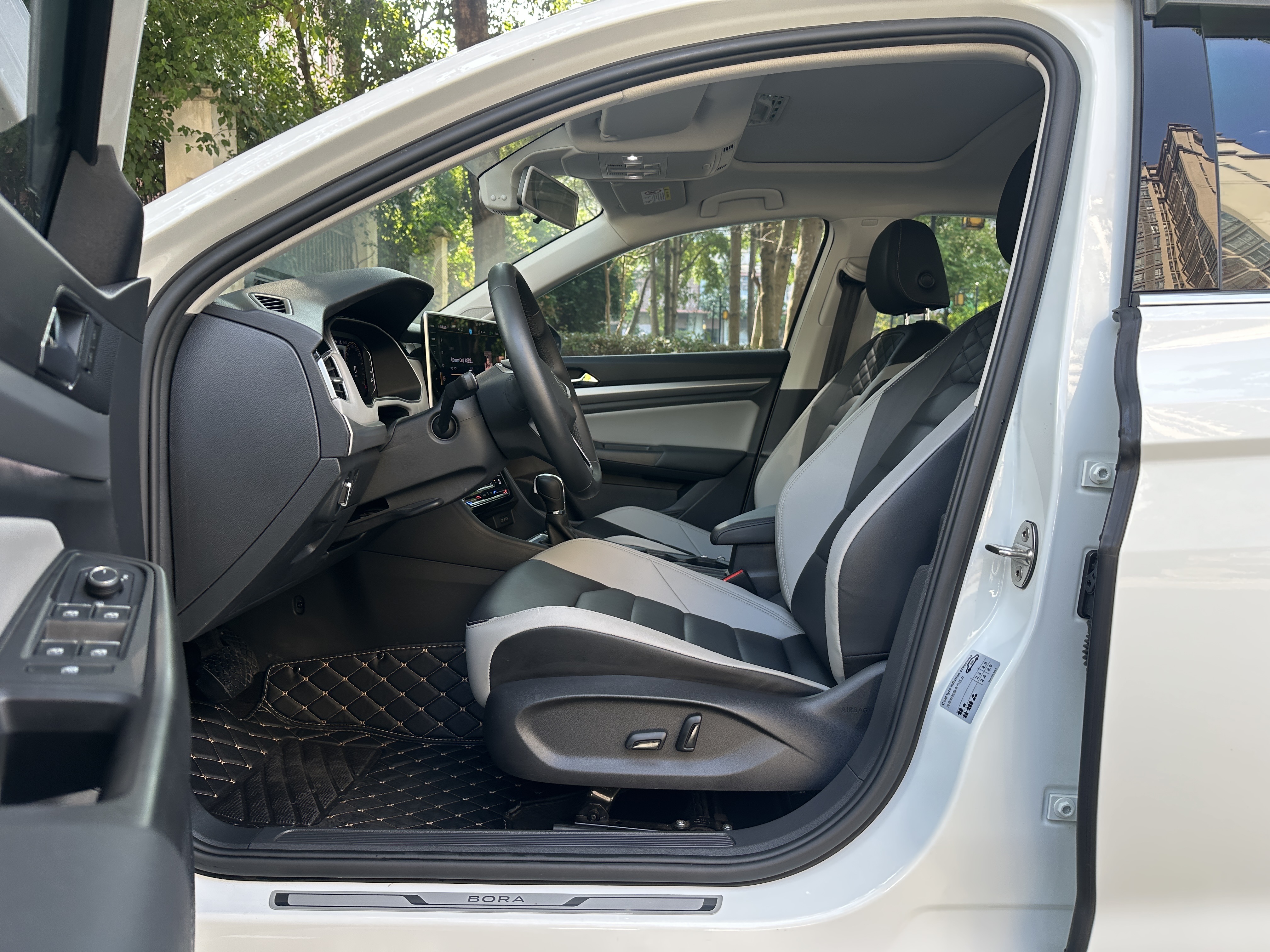 Volkswagen Bora 2024 car image #4
