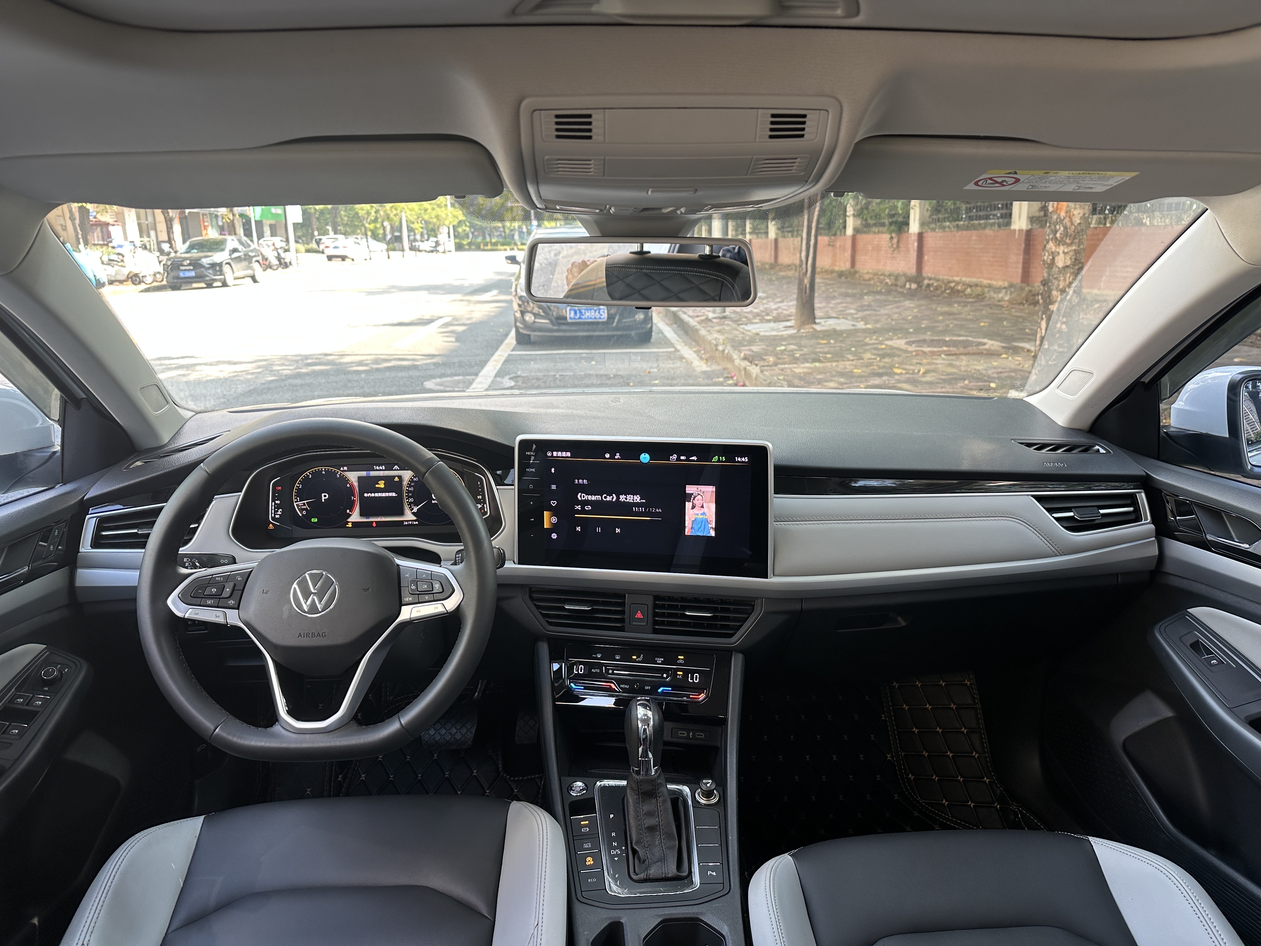 Volkswagen Bora 2024 car image #5