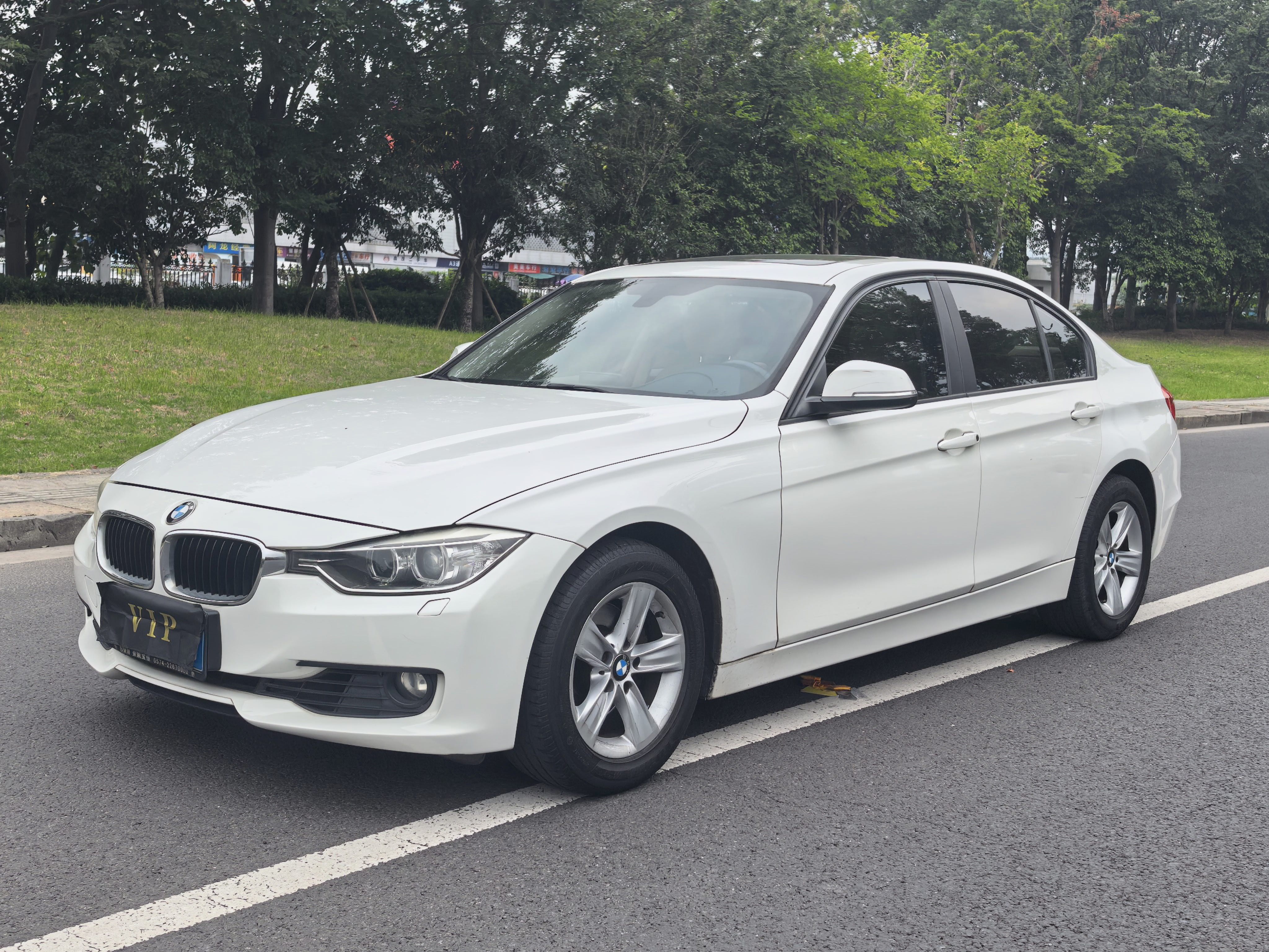 BMW 3 Series 2014 #2 BMW 3 Series 2014 صورة سيارة #2
