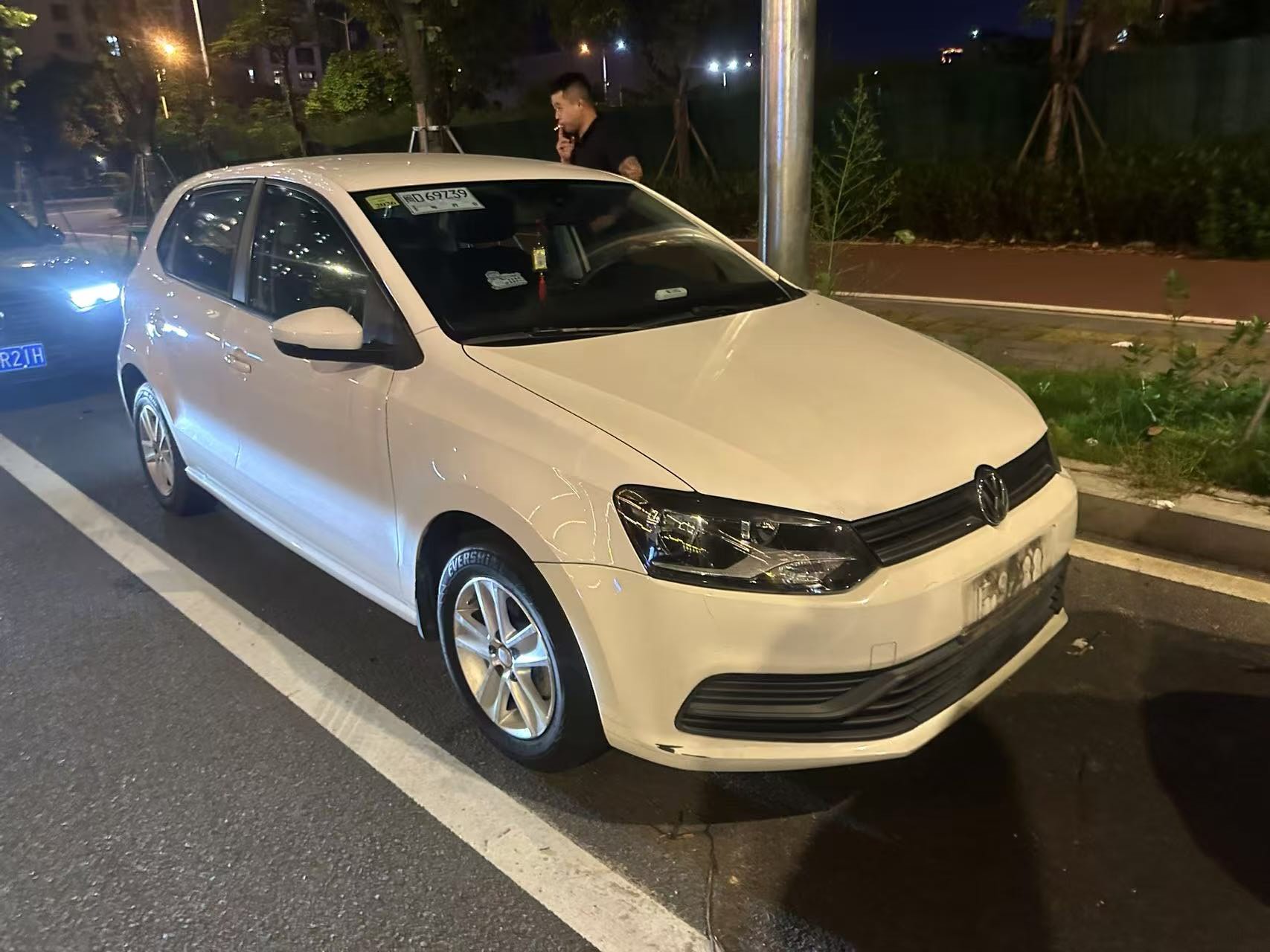Volkswagen Polo 2016 car image #4