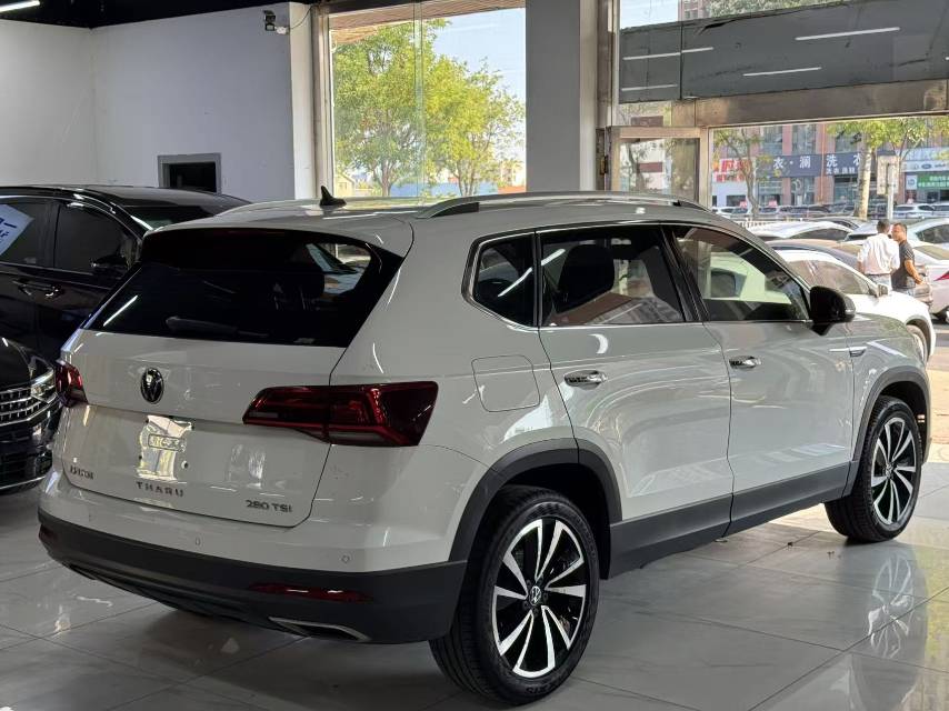 Volkswagen Tharu 2021 car image #8