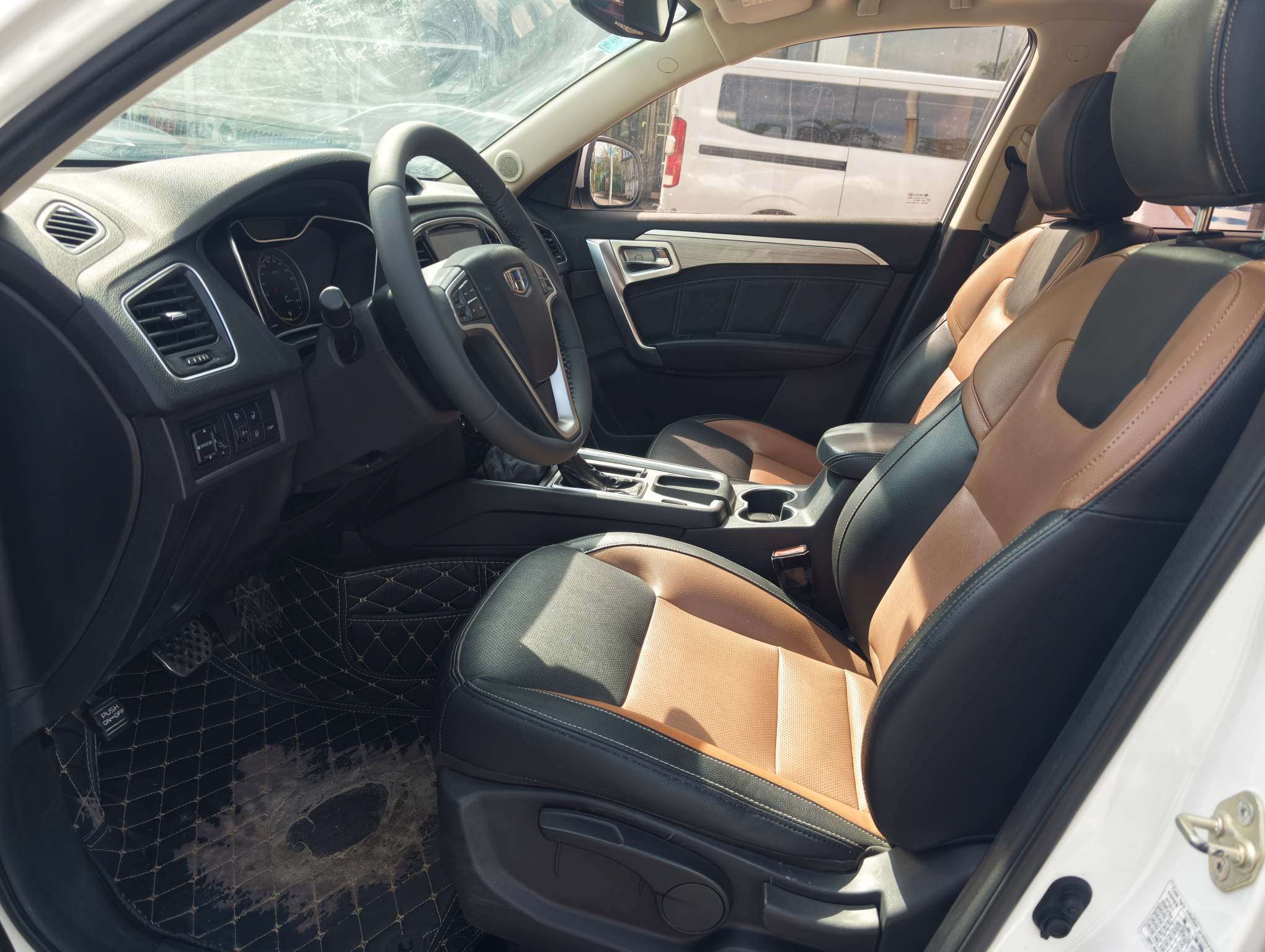 GEELY Vision X6 2018 #9 GEELY Vision X6 2018 immagine di auto #9