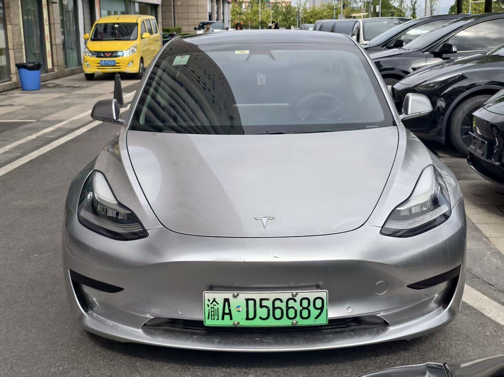 Tesla Model 3 2019 car image #4