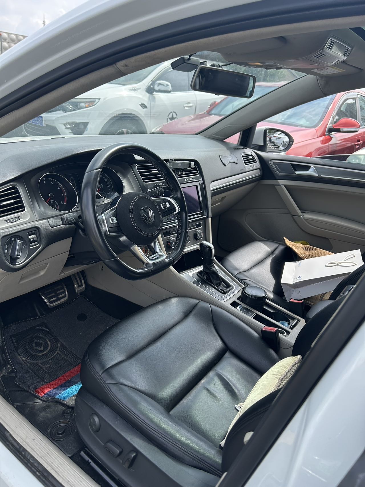 Volkswagen Golf 2015 car image #7