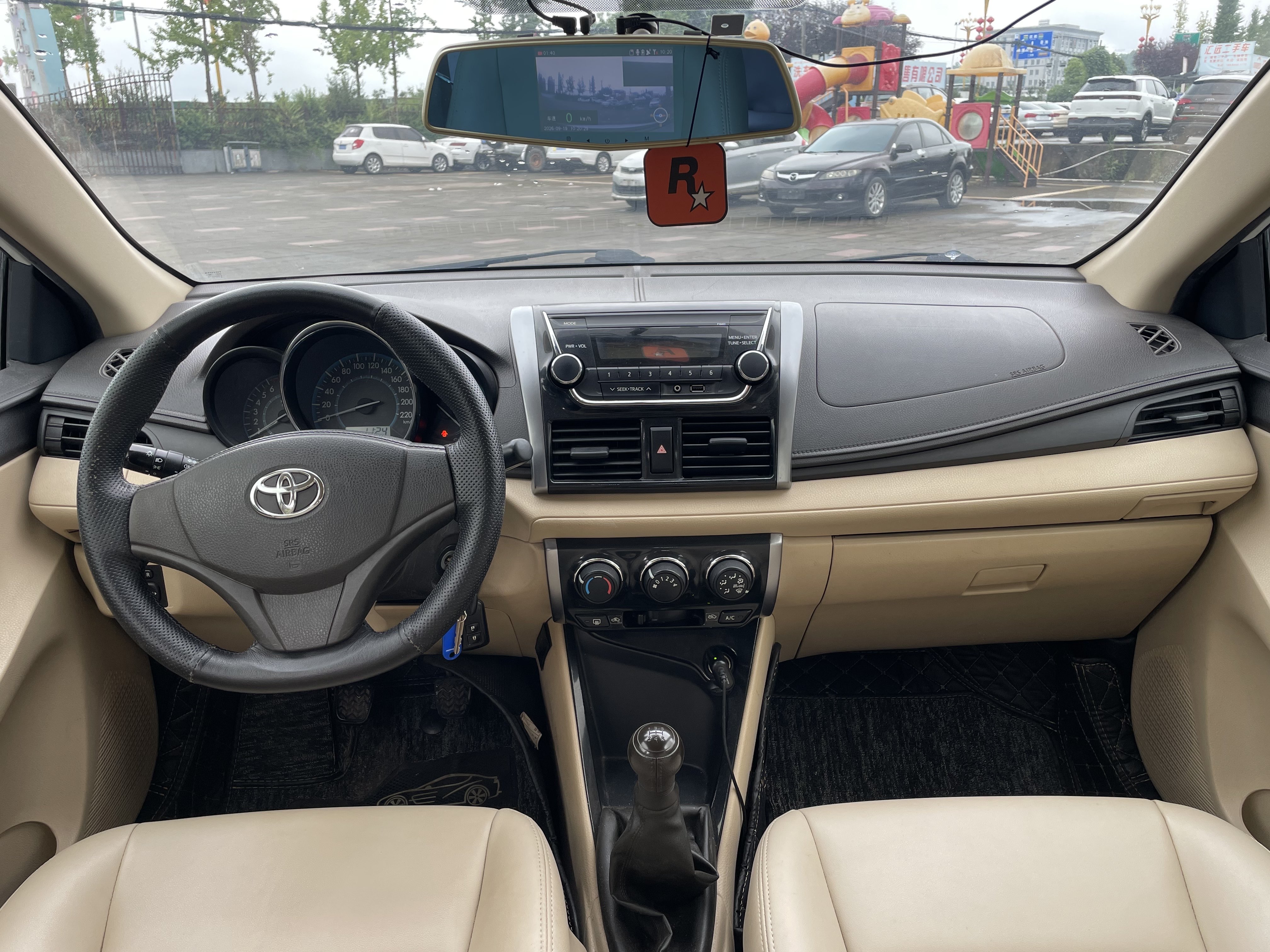 Toyota Vios 2016 car image #7