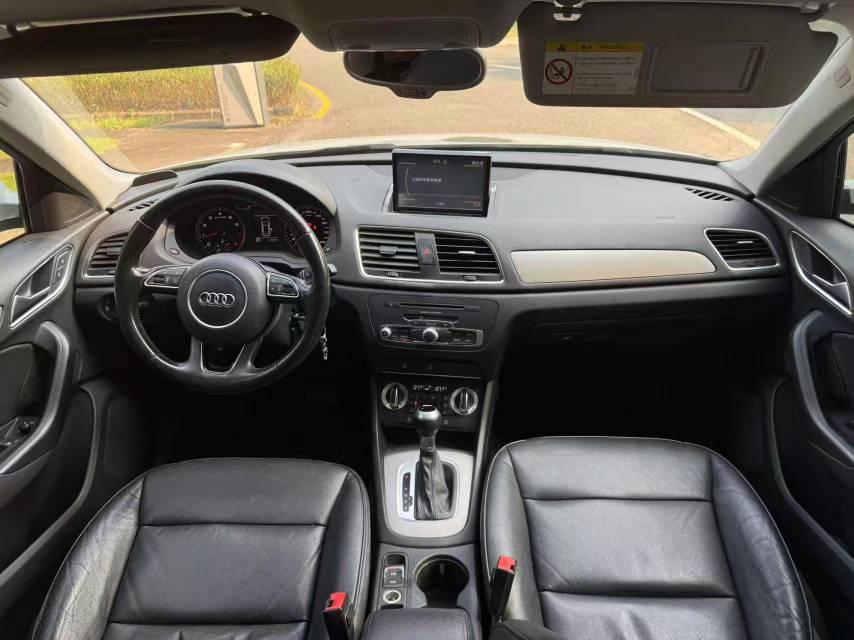 Audi Q3 2015 #5 Audi Q3 2015 car image #5