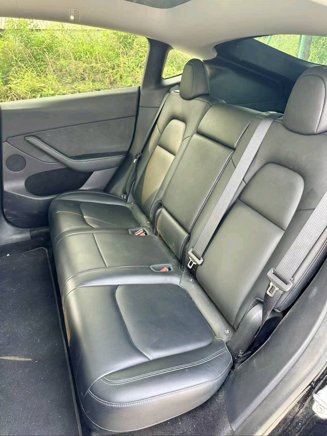 Tesla Model Y 2021 car image #7