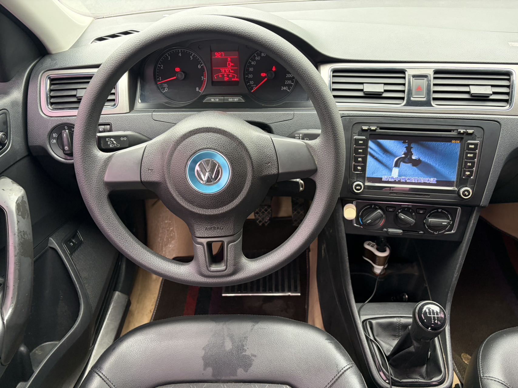 Volkswagen Santana 2016 #9 Volkswagen Santana 2016 car image #9