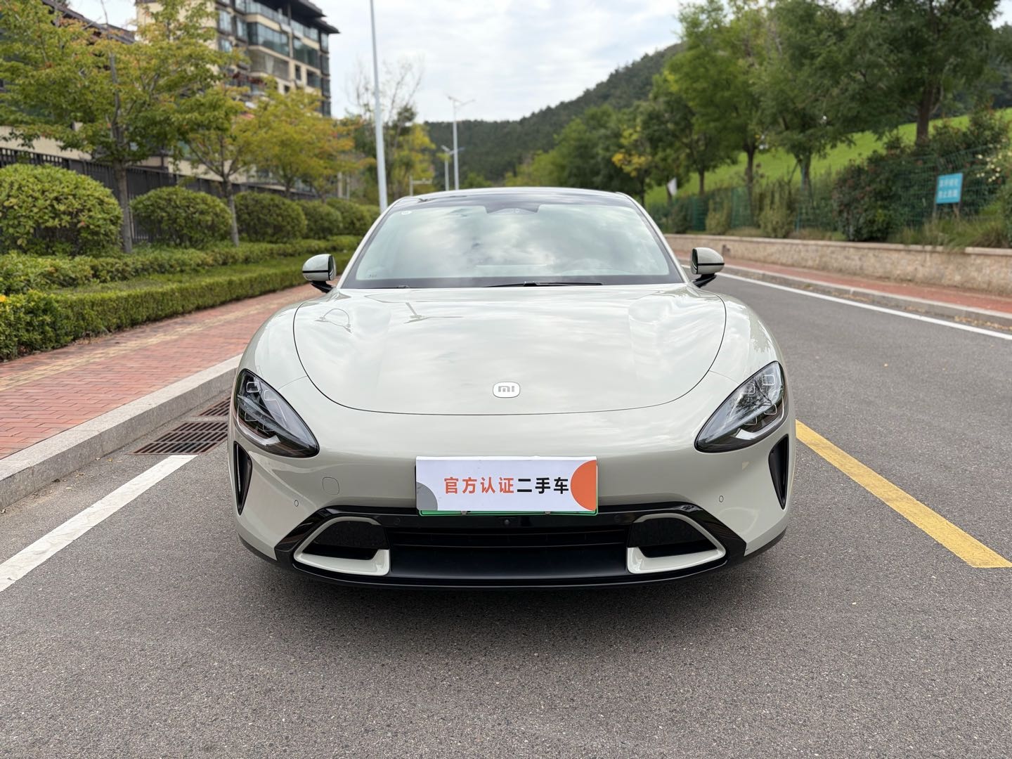 MI SU7 2024 car image #4