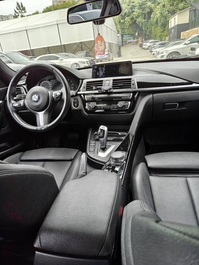 BMW 3 Series GT 2019 #5 BMW 3 Series GT 2019 car image #5