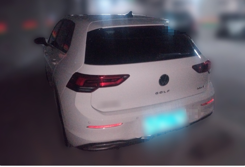 2021 car image #26