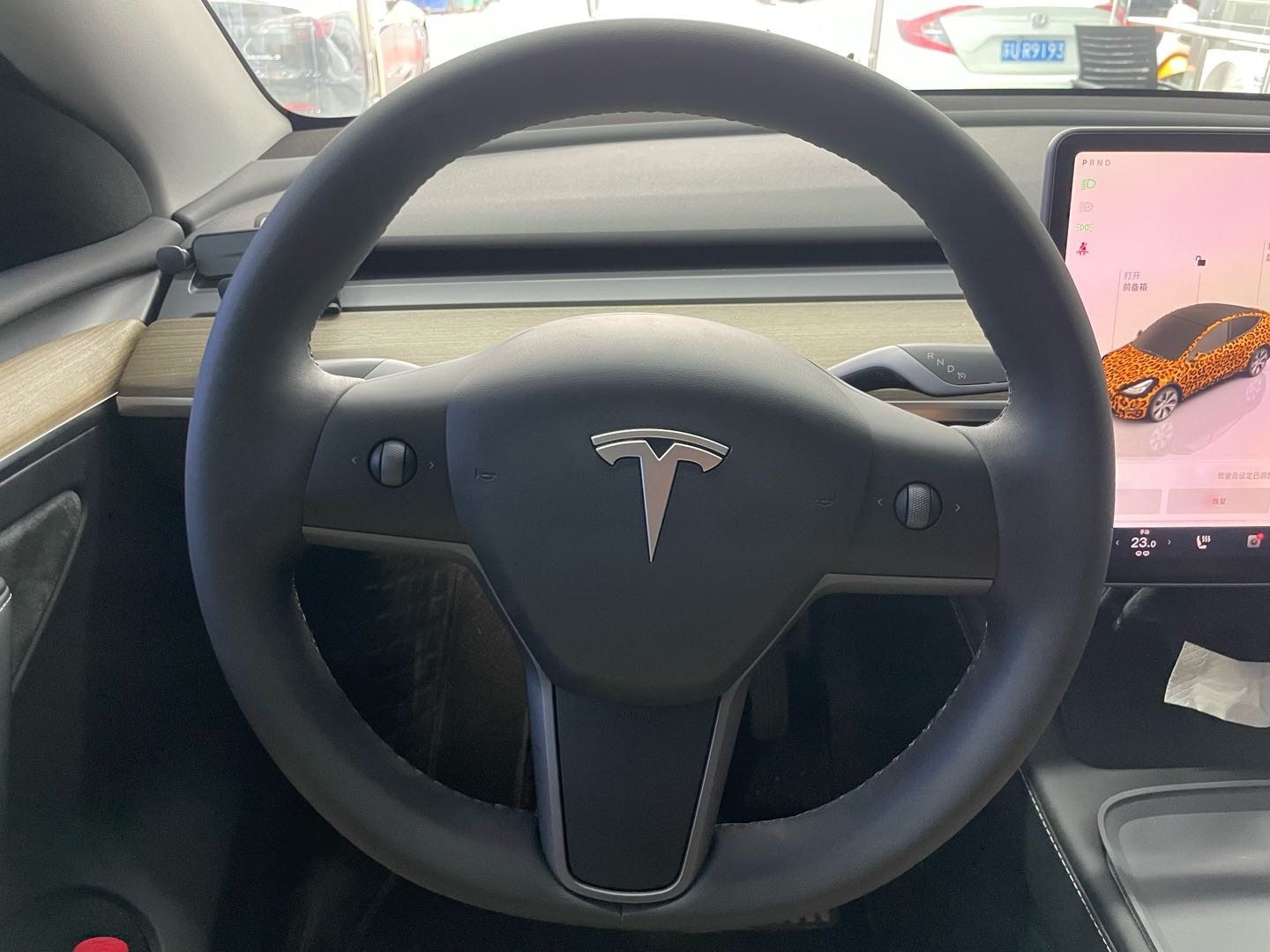 Tesla Model Y 2023 #7 Tesla Model Y 2023 car image #7