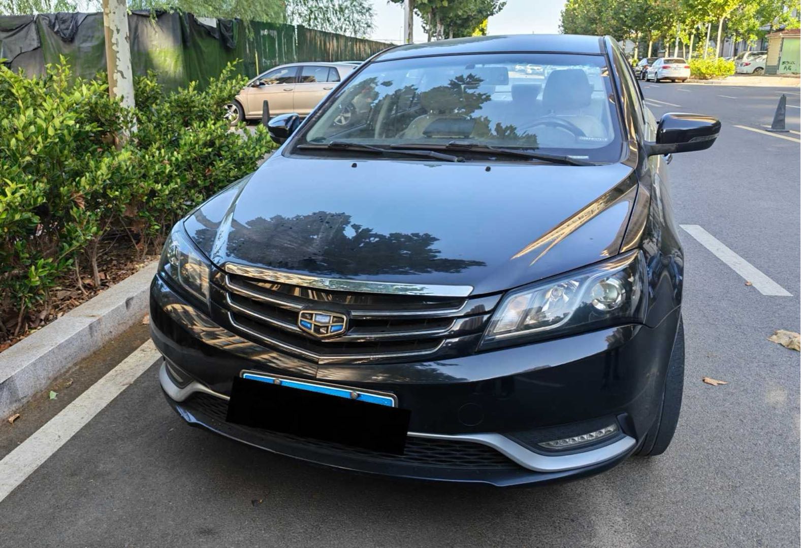 GEELY Emgrand 2016 #4 GEELY Emgrand 2016 car image #4