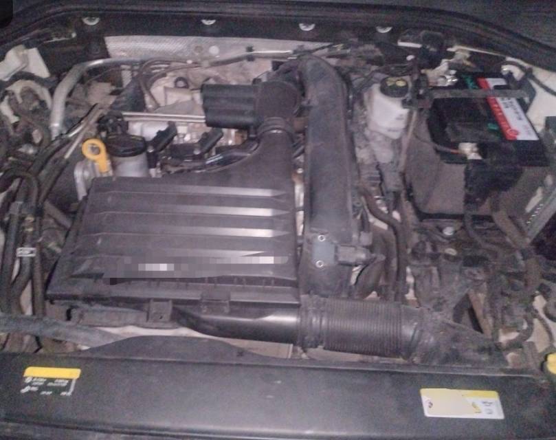 2021 car image #16