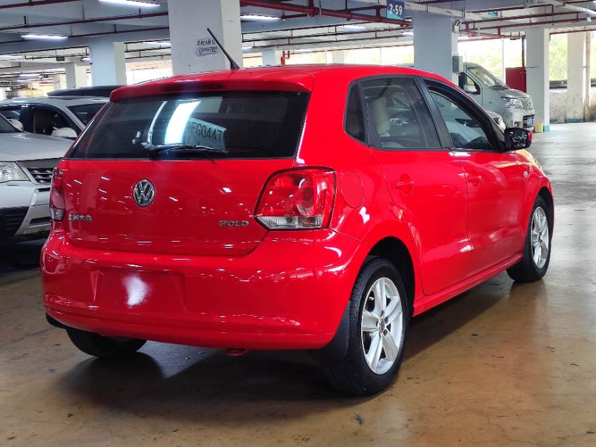 Volkswagen Polo 2011 #8 Volkswagen Polo 2011 car image #8