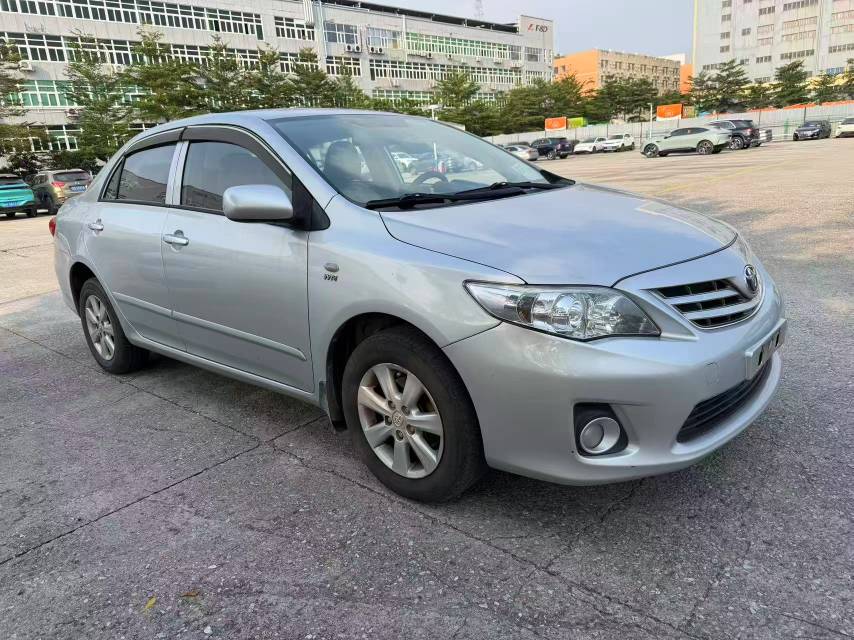 Toyota Corolla 2013 #5 Toyota Corolla 2013 car image #5