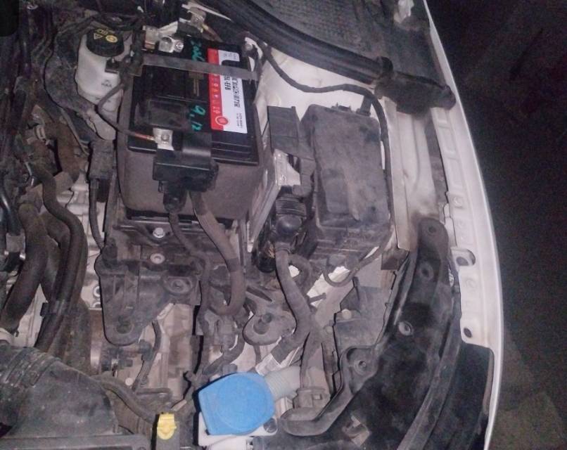 2021 car image #18