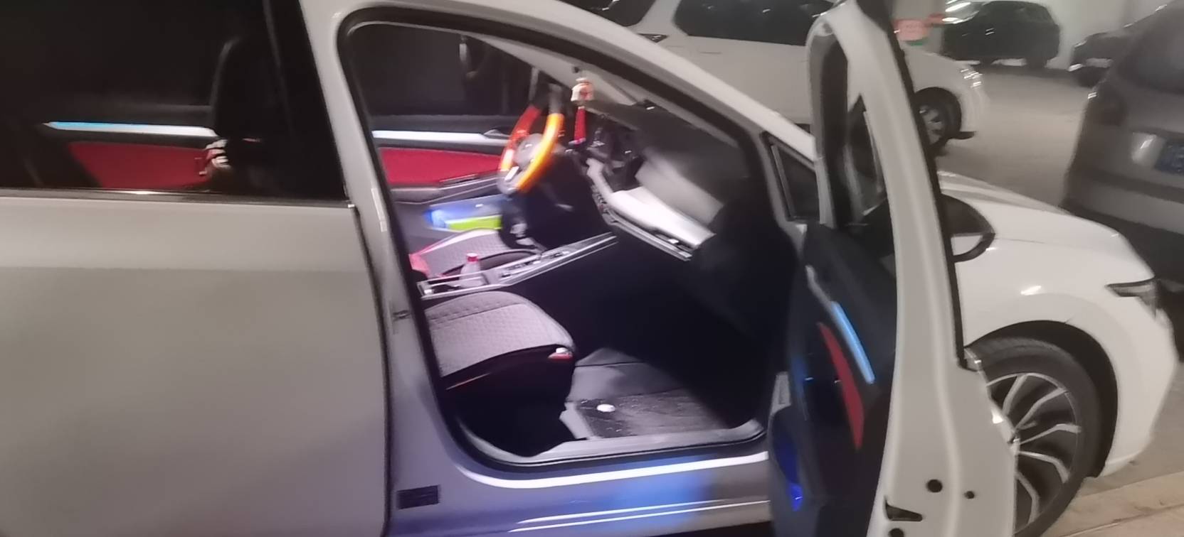2021 car image #14