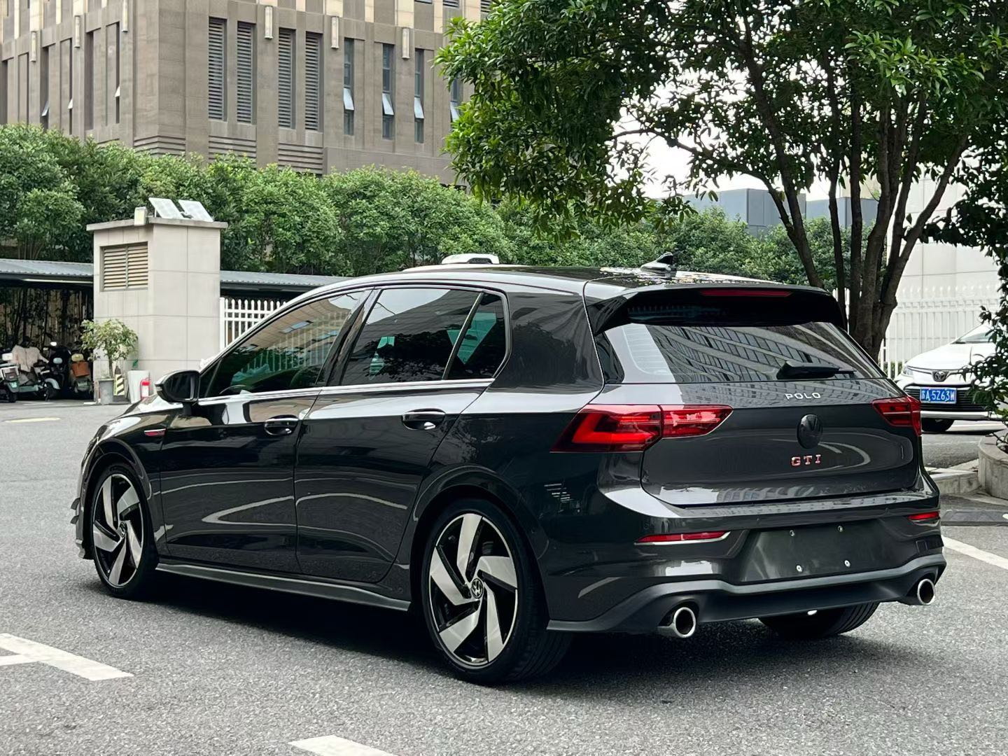 Volkswagen GolfGTI 2021 car image #7