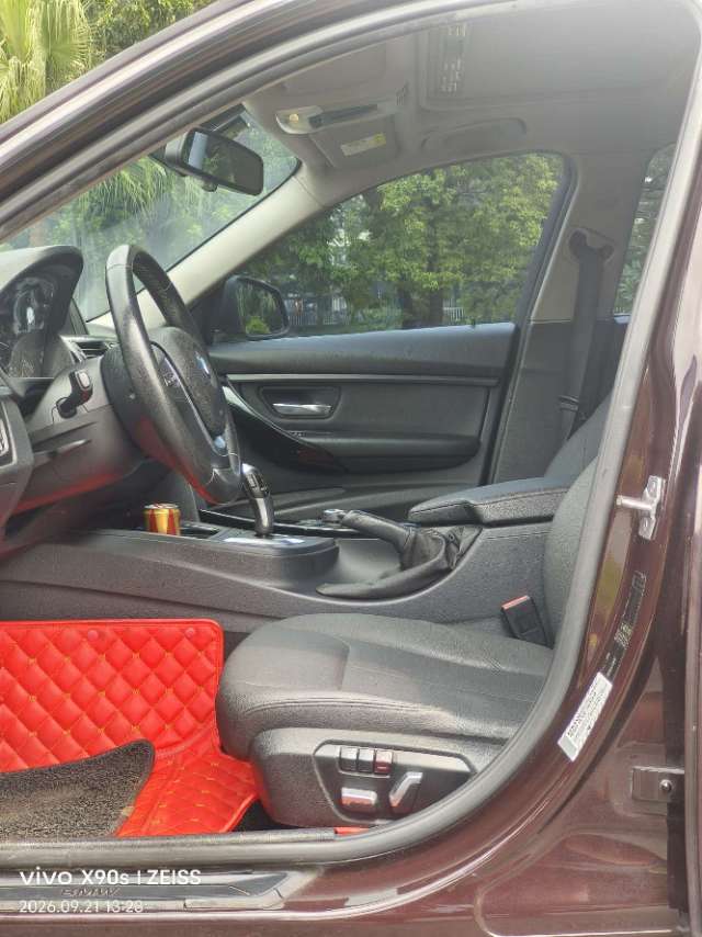 BMW 3 Series 2017 car image #4