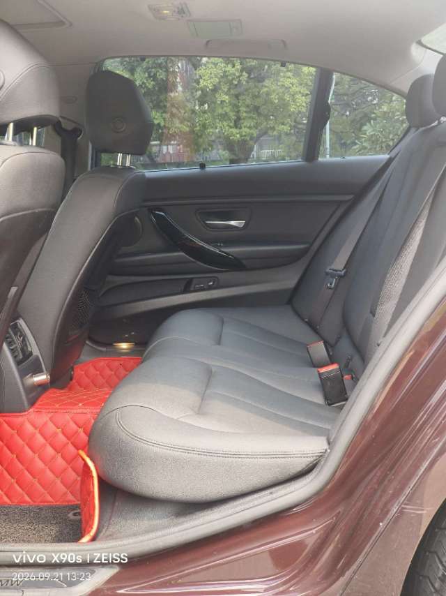 BMW 3 Series 2017 car image #5