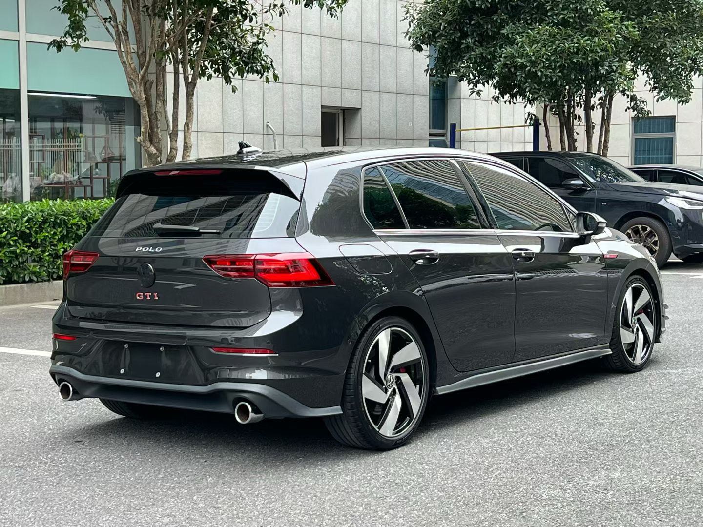Volkswagen GolfGTI 2021 car image #5