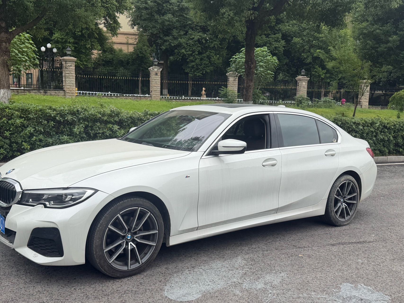 BMW 3 Series 2021 car image #2