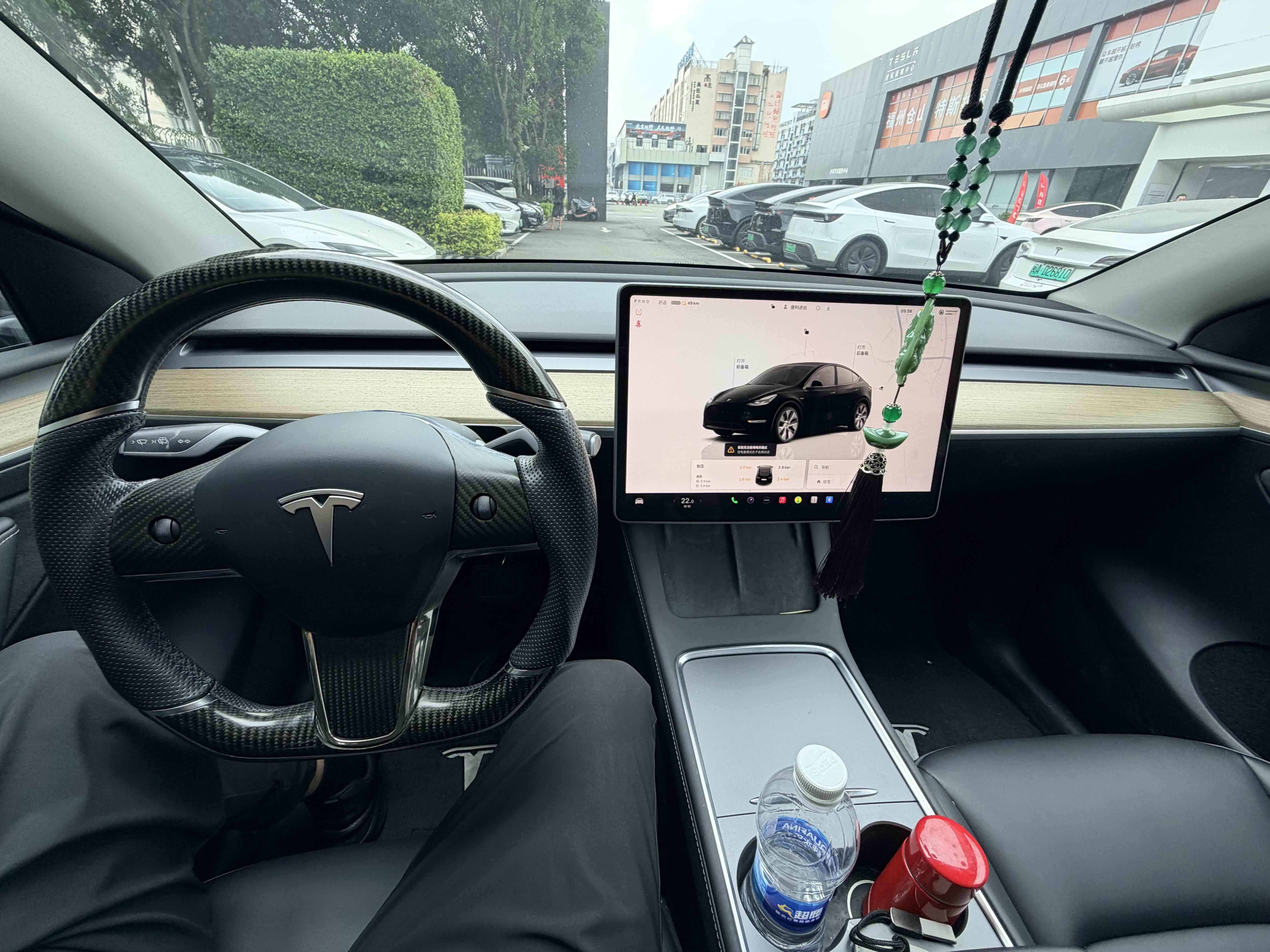 Tesla Model Y 2022 #8 Tesla Model Y 2022 car image #8