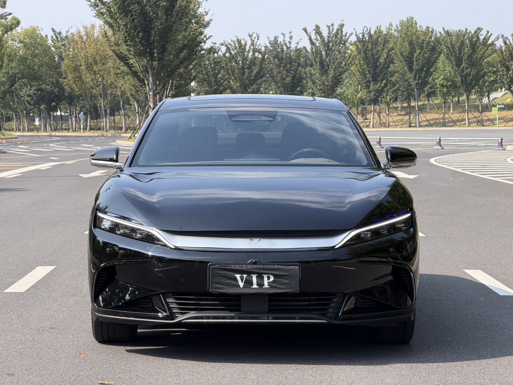 BYD Han 2025 car image #4