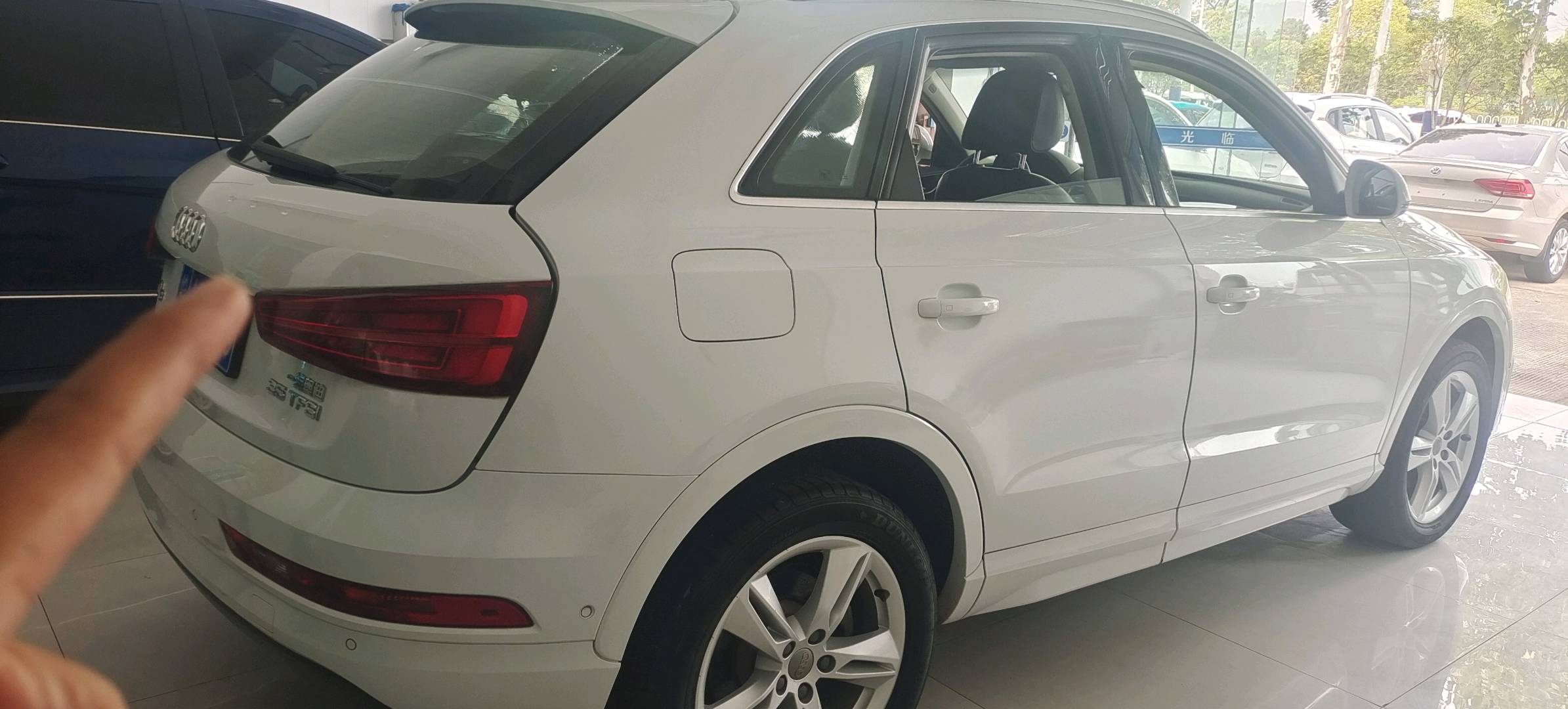 Audi Q3 2017 #10 Audi Q3 2017 car image #10