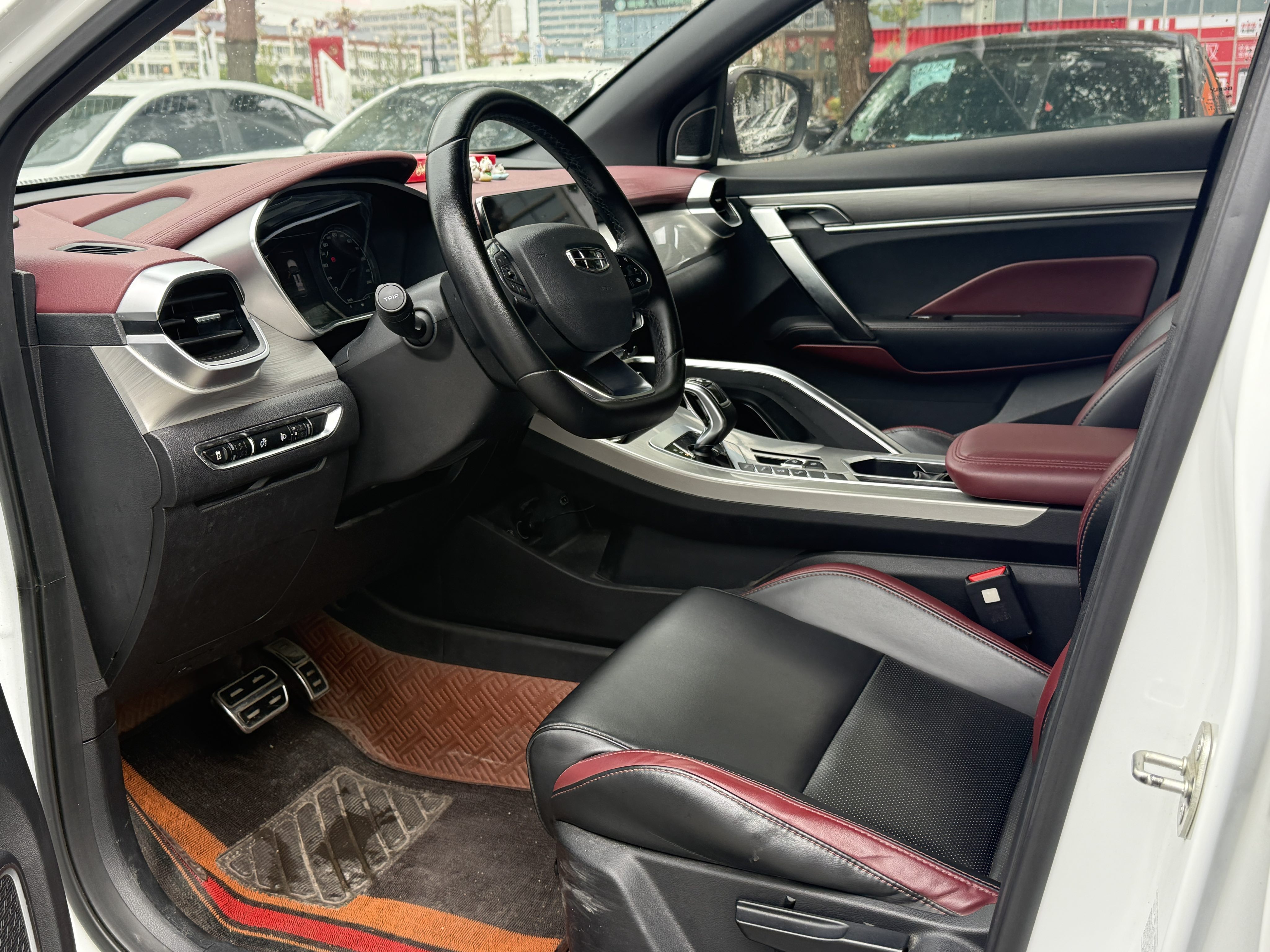 GEELY Coolray 2020 #6 GEELY Coolray 2020 car image #6