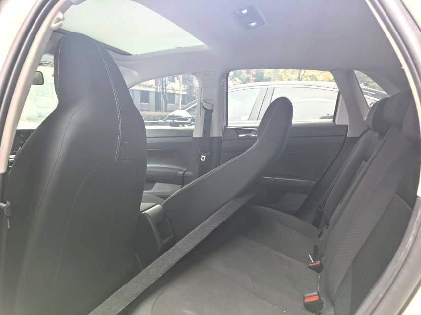 Volkswagen Polo 2023 car image #8