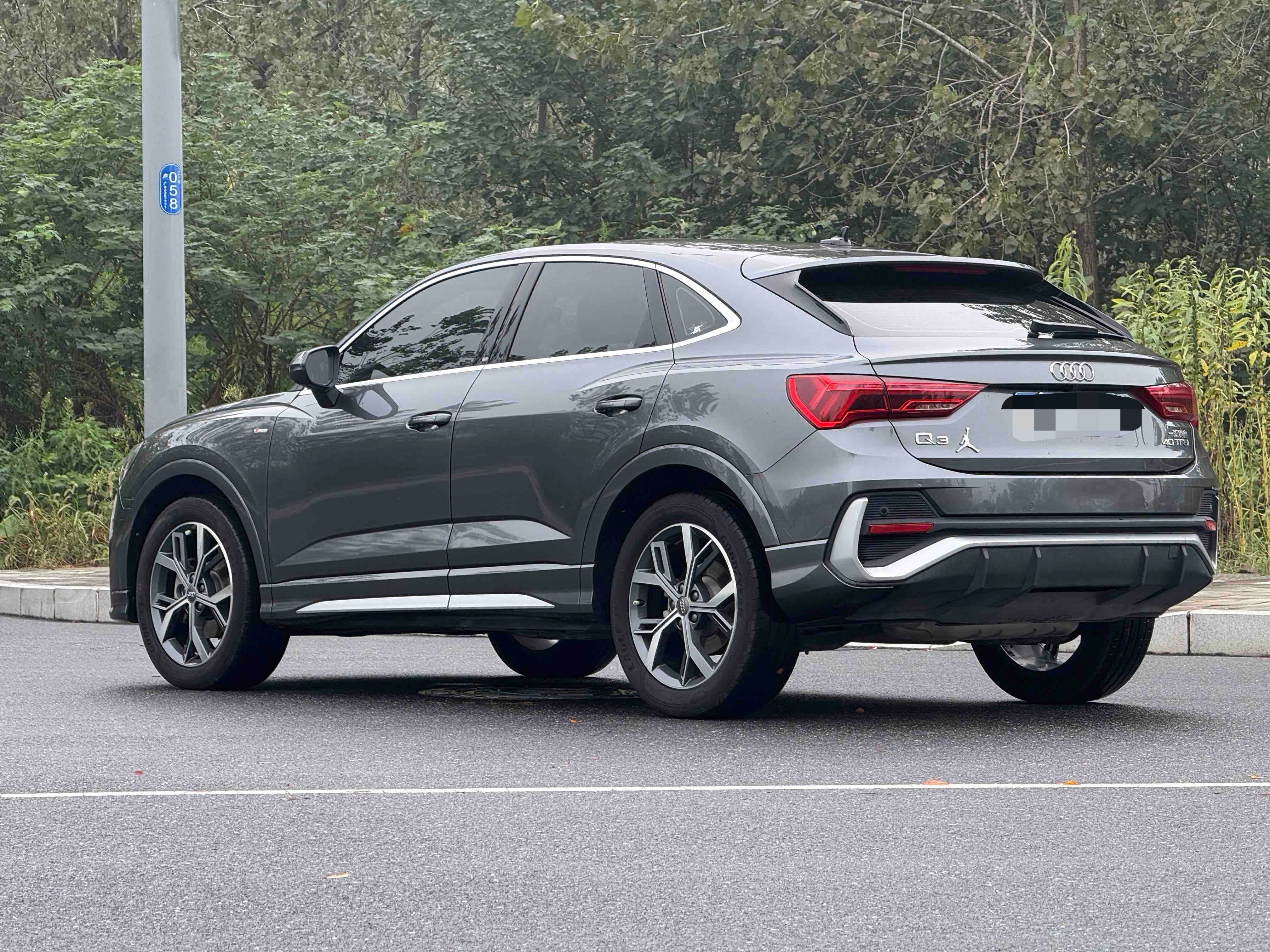 Audi Q3 2020 #11 Audi Q3 2020 car image #11