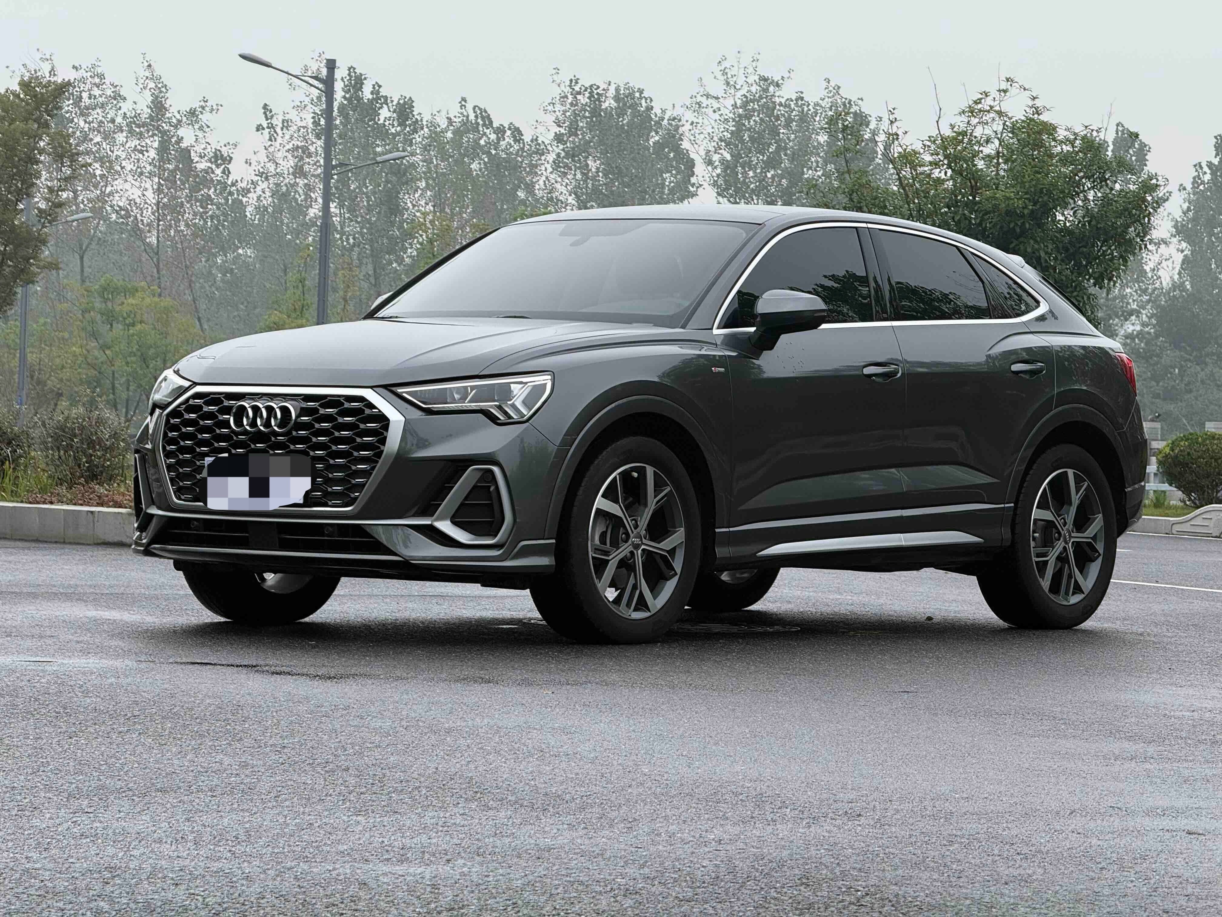 Audi Q3 2020 #2 Audi Q3 2020 car image #2