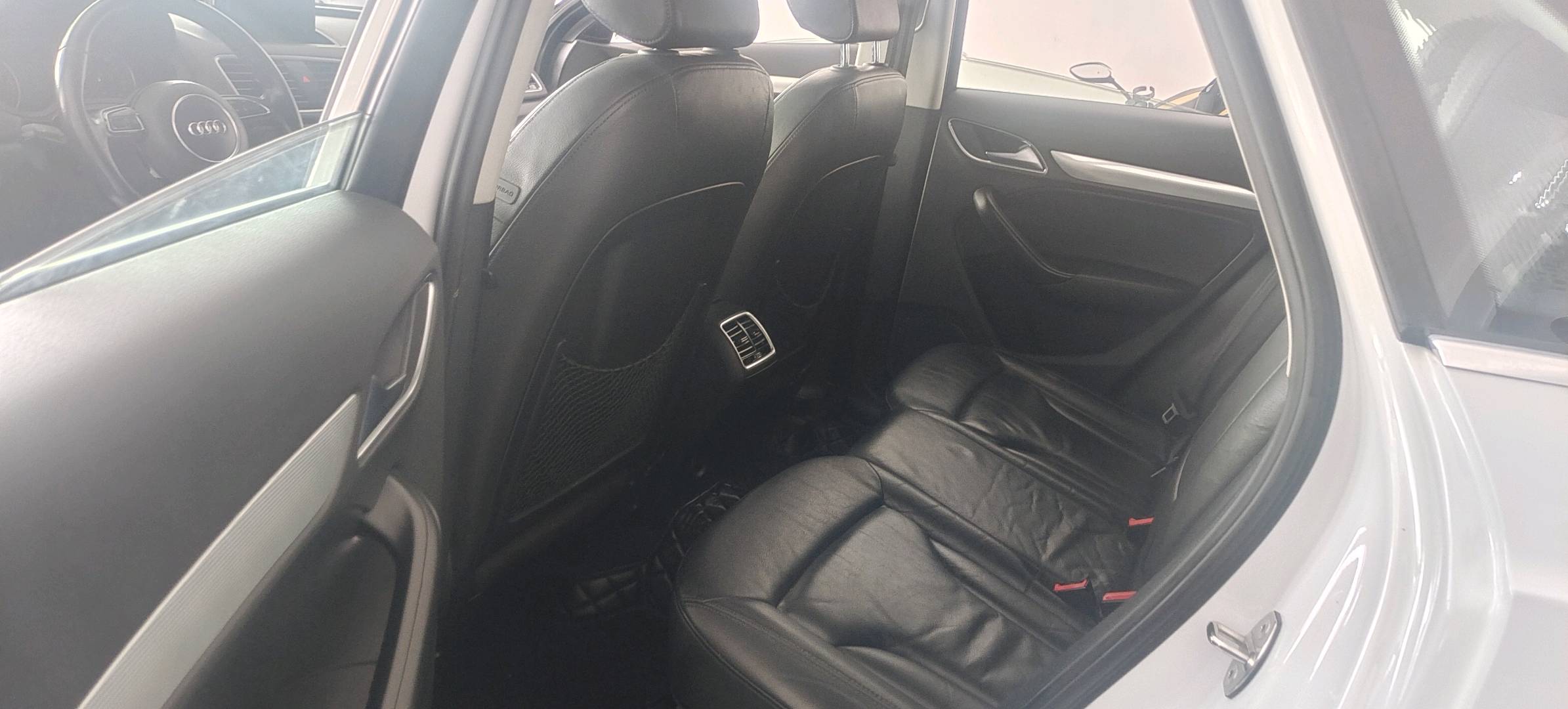 Audi Q3 2017 #5 Audi Q3 2017 car image #5