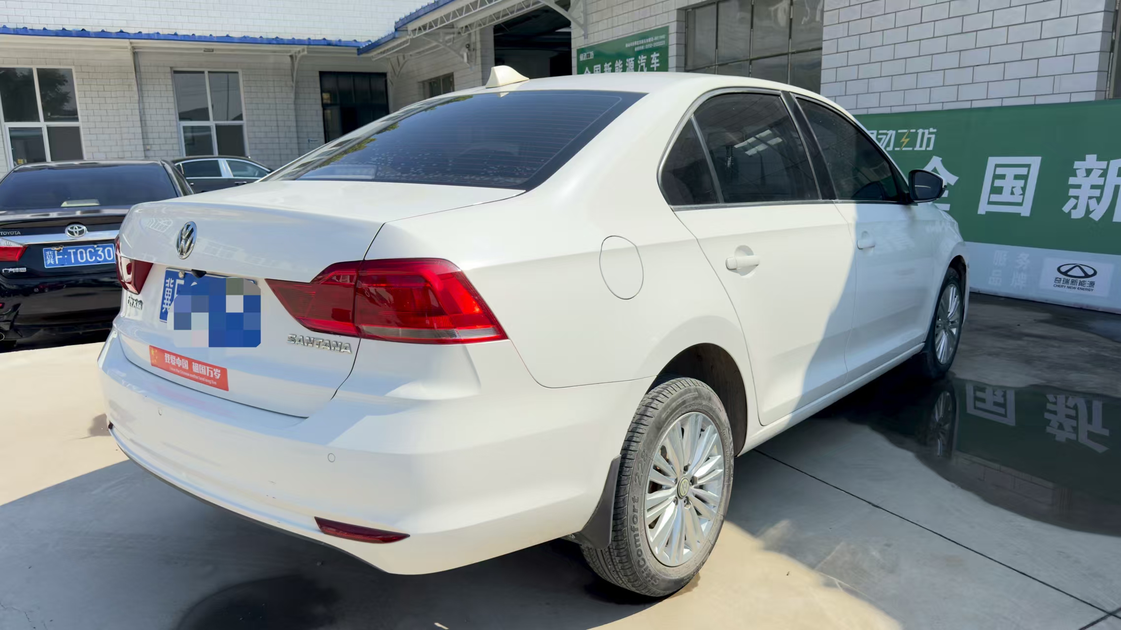 Volkswagen Santana 2019 #11 Volkswagen Santana 2019 car image #11
