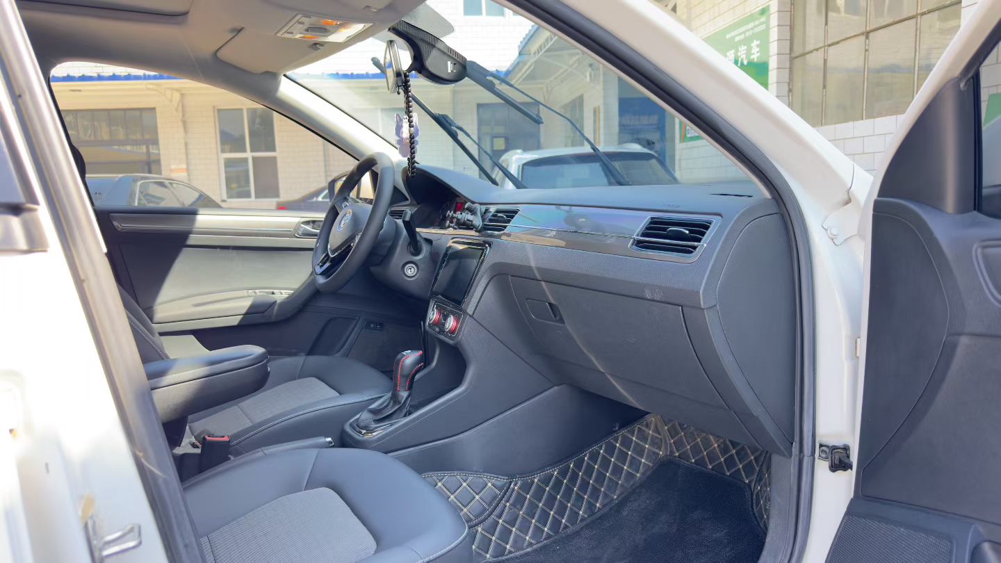 Volkswagen Santana 2019 #8 Volkswagen Santana 2019 car image #8