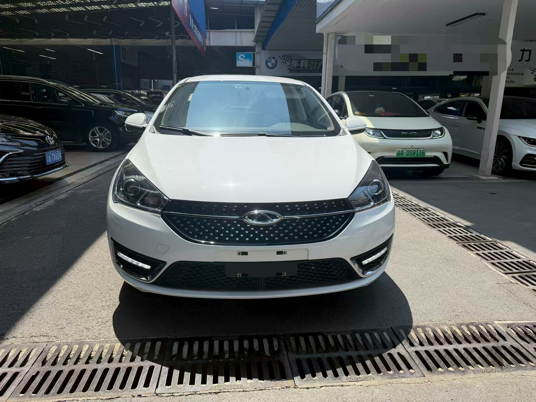 Chery Arrizo 5 2023 car image #4