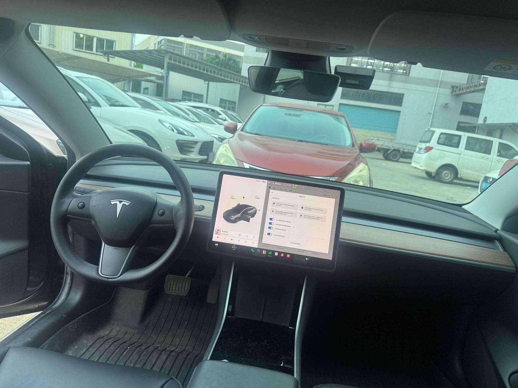 Tesla Model 3 2020 car image #5