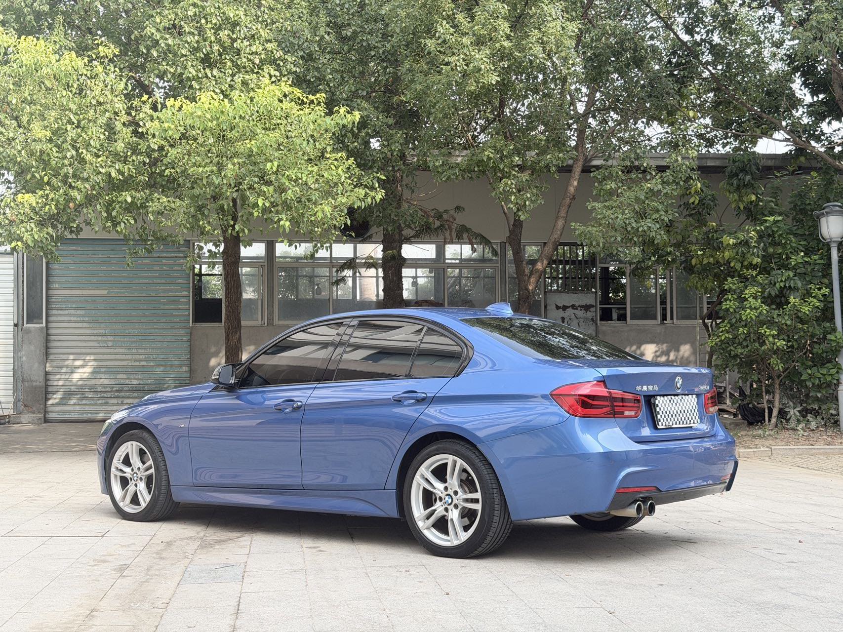 BMW 3 Series 2018 #10 BMW 3 Series 2018 car image #10