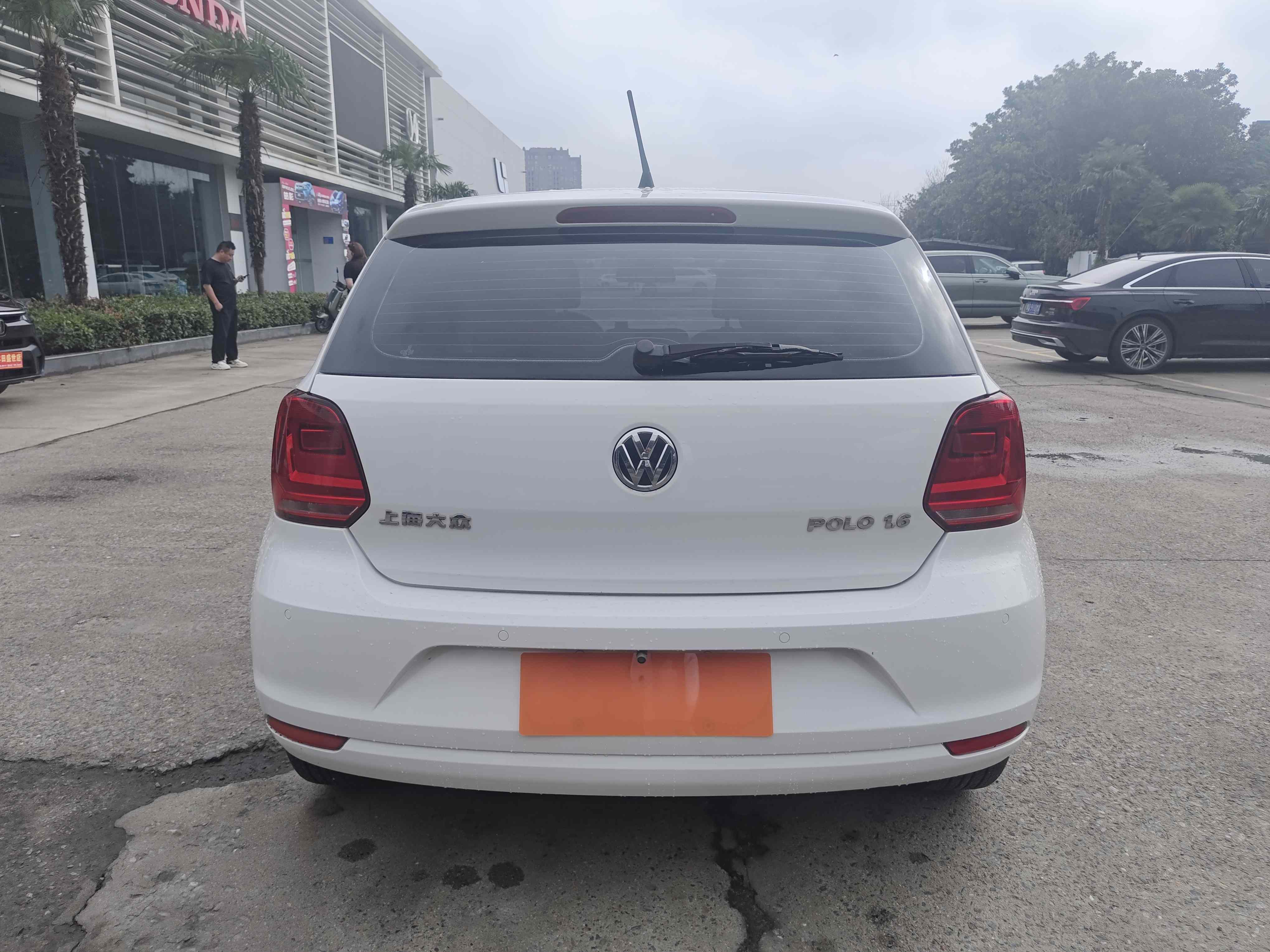 Volkswagen Polo 2015 #6 Volkswagen Polo 2015 car image #6