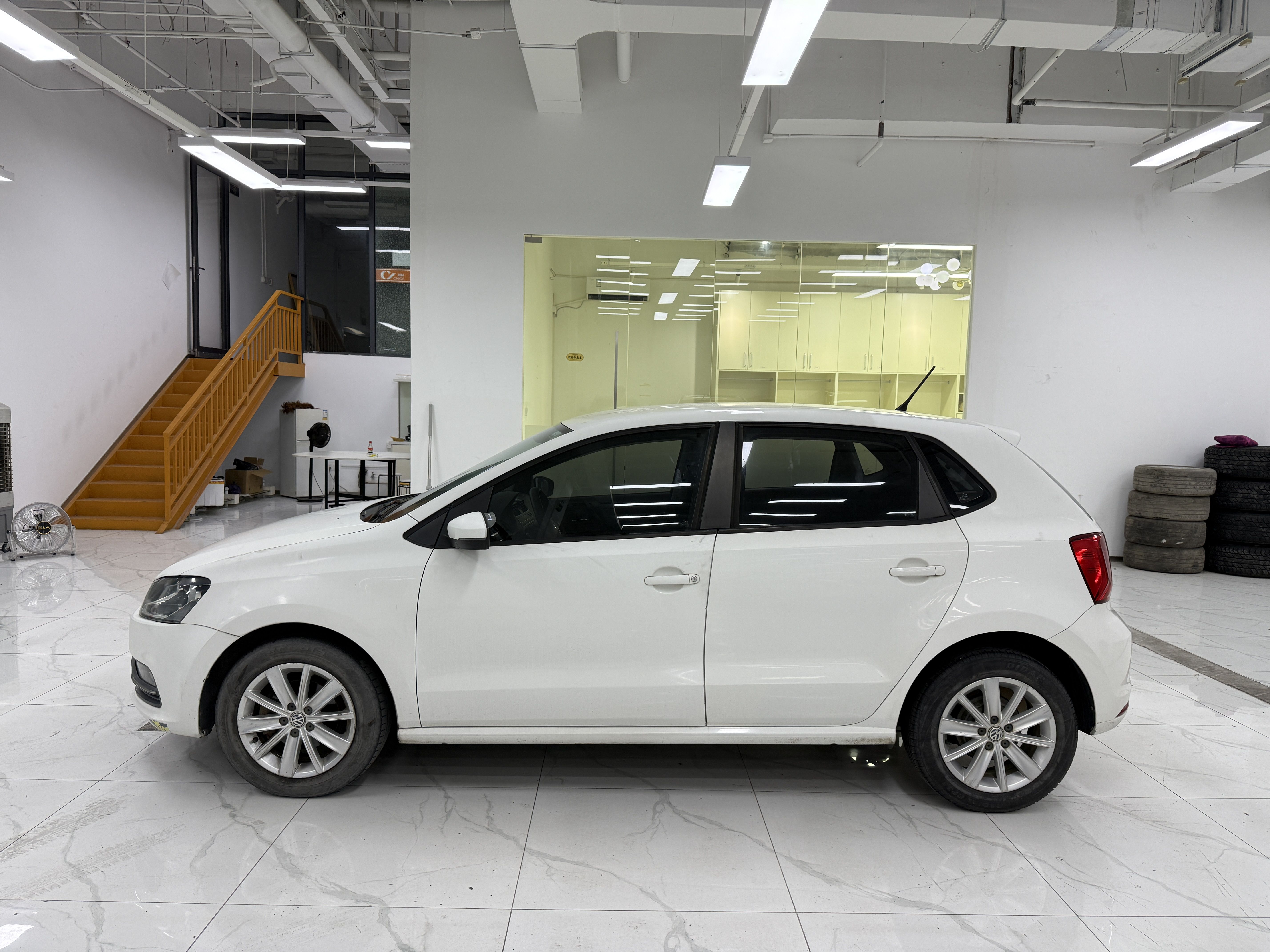 Volkswagen Polo 2015 #5 Volkswagen Polo 2015 car image #5