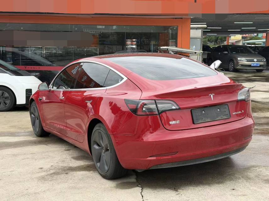 Tesla Model 3 2020 car image #7