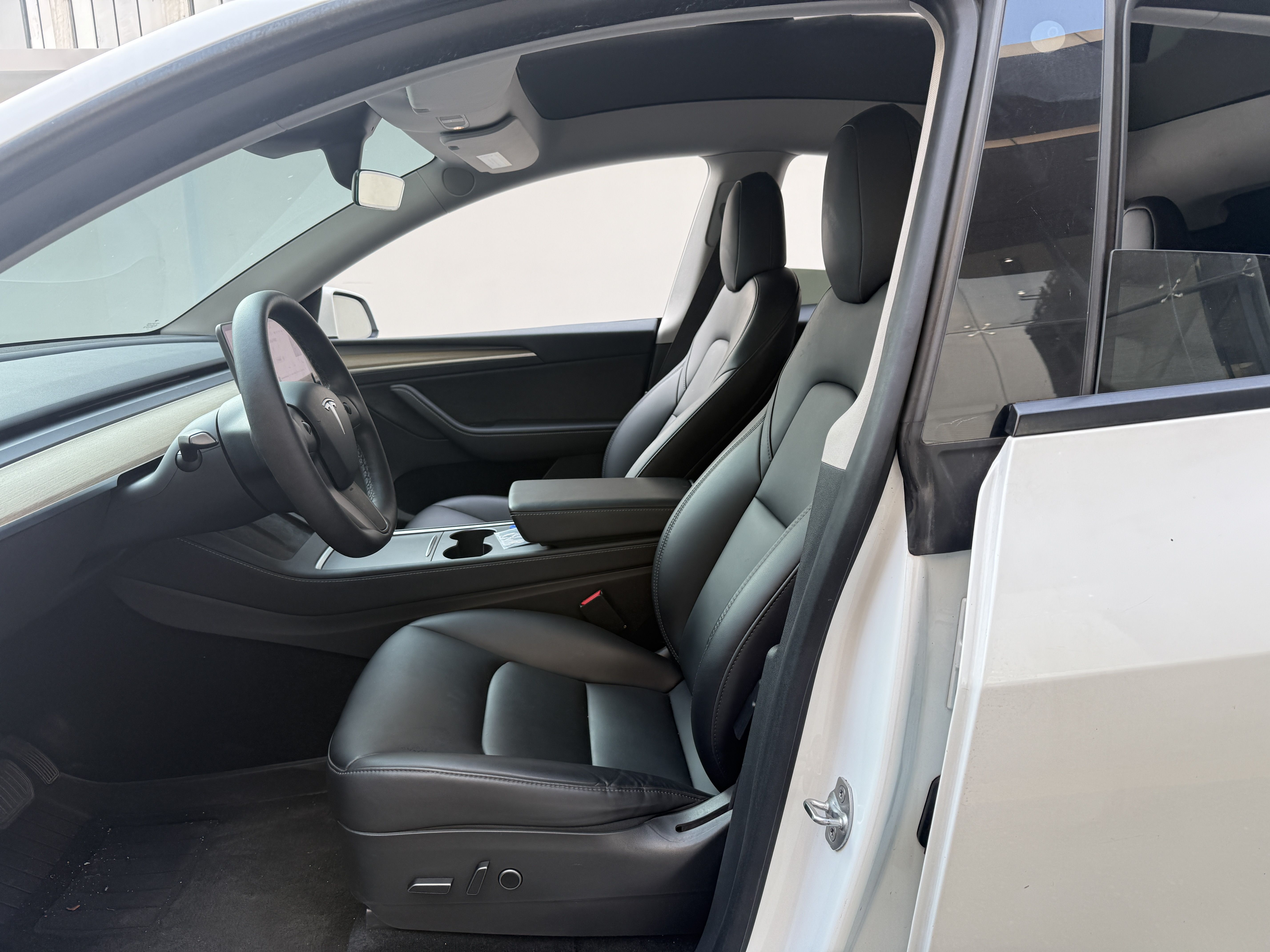 Tesla Model Y 2021 #8 Tesla Model Y 2021 immagine di auto #8
