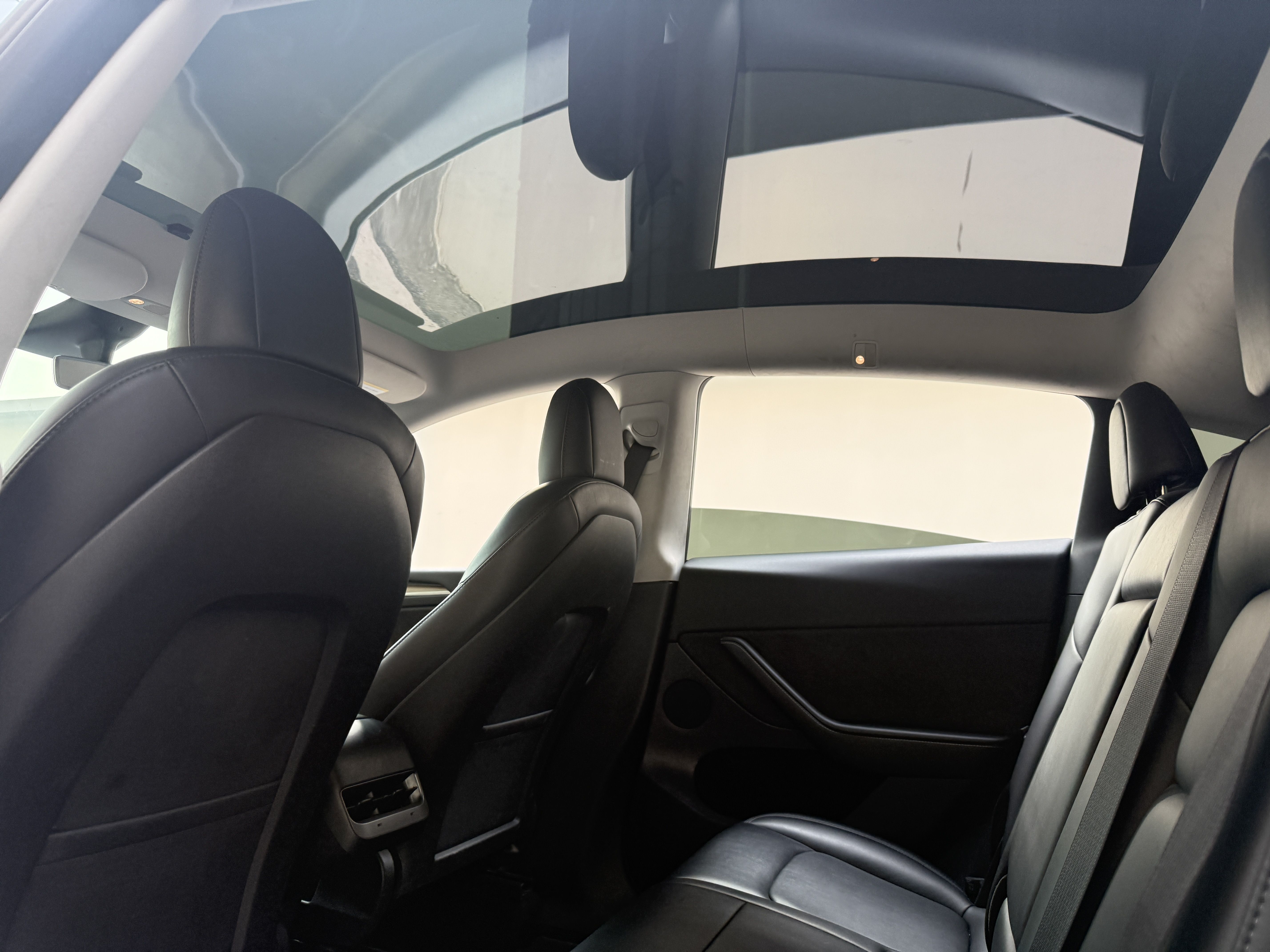 Tesla Model Y 2021 #9 Tesla Model Y 2021 immagine di auto #9
