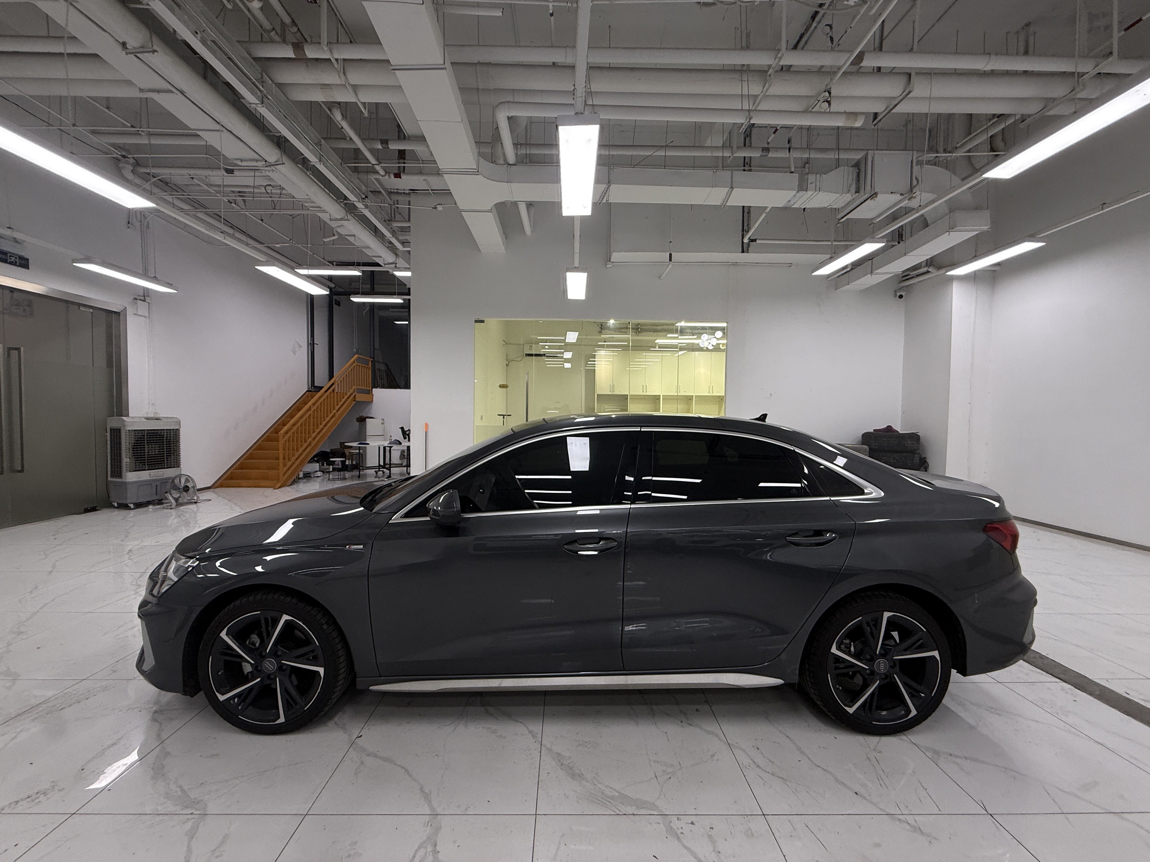 2021 immagine di auto #5